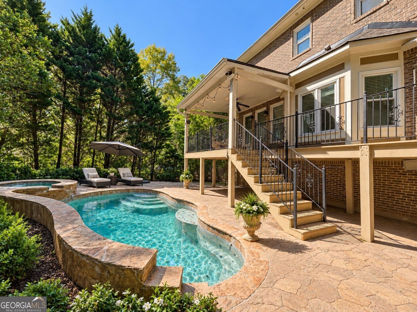 6 bedroom, 5.5 bathroom, 5,329 sq ft single family residence for rent at 125 Stone Pond Lane, Johns Creek, GA 30022 for $6,300 a month — photo 9