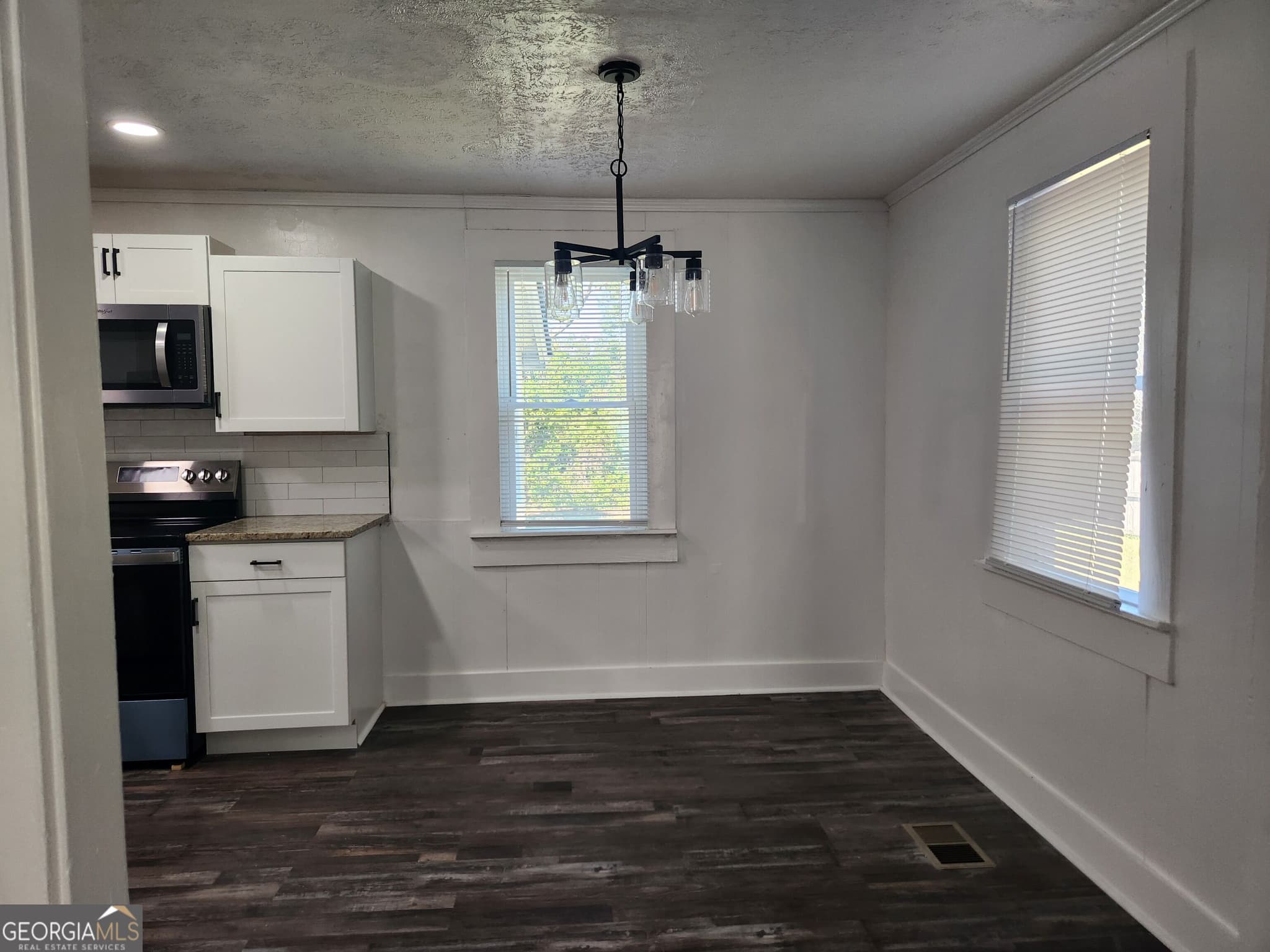4 bedroom, 2 bathroom, 1,700 sq ft single family residence for rent at 5503 Buena Vista Road, Columbus, GA 31907 for $1,500 a month — photo 7