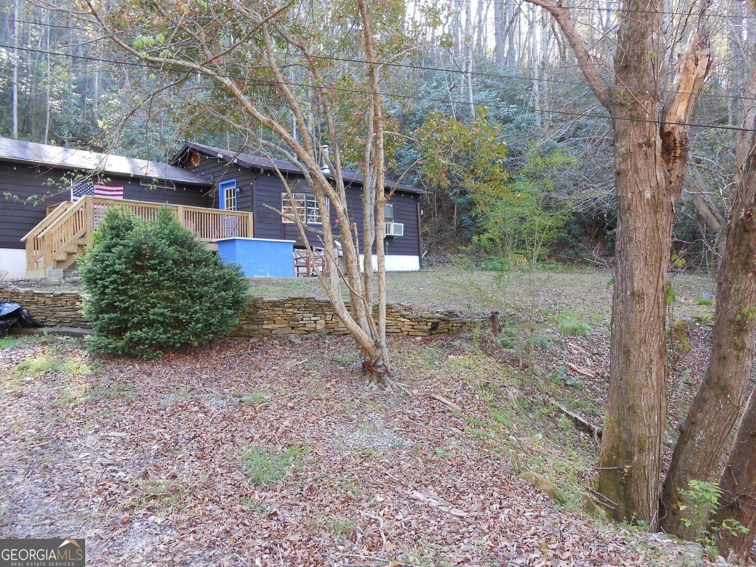 2 bedroom, 1 bathroom, 856 sq ft single family residence for sale at 136 Bowie Lane, Dillard, GA 30537 — photo 7