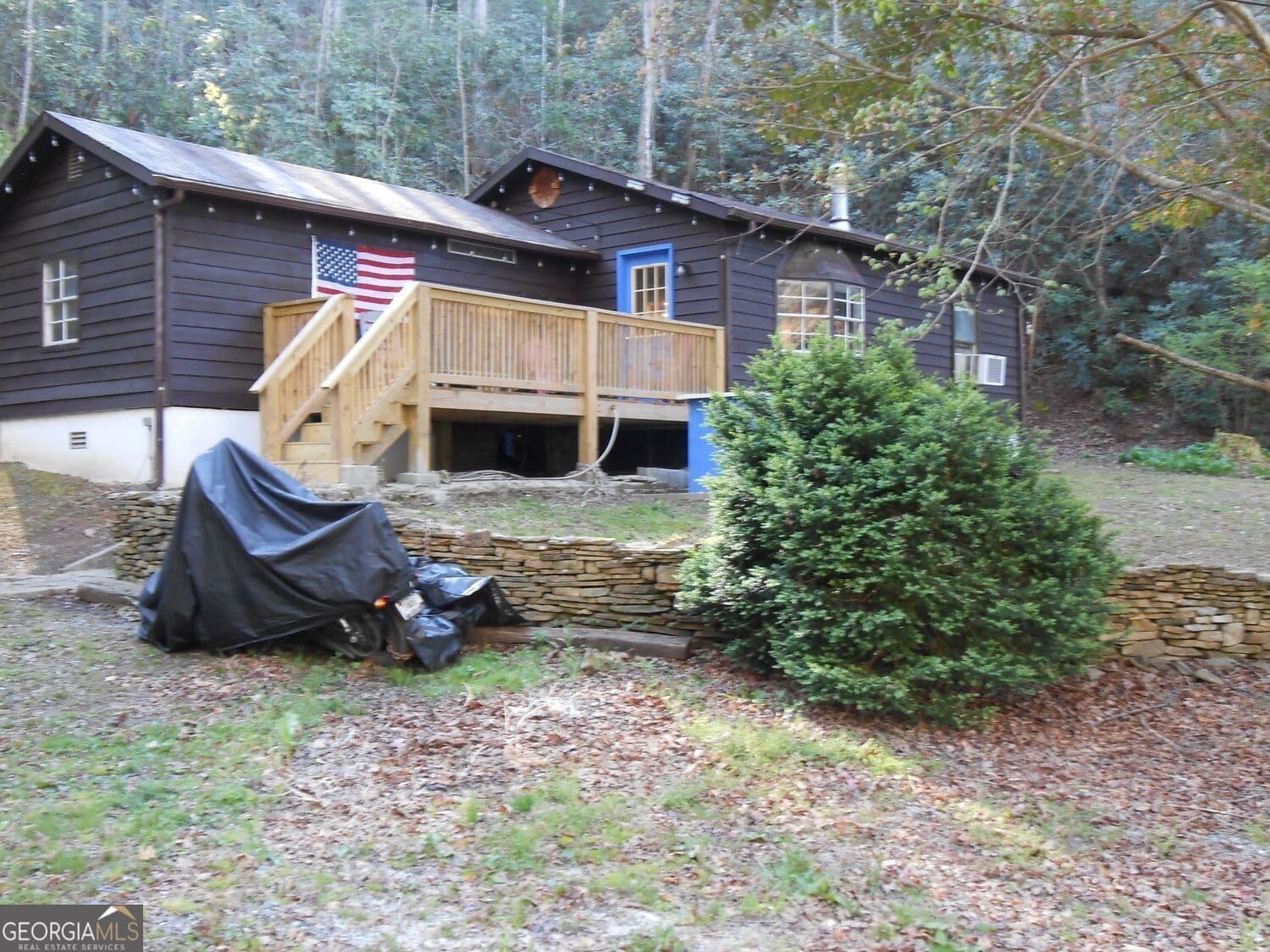 2 bedroom, 1 bathroom, 856 sq ft single family residence for sale at 136 Bowie Lane, Dillard, GA 30537 — photo 8