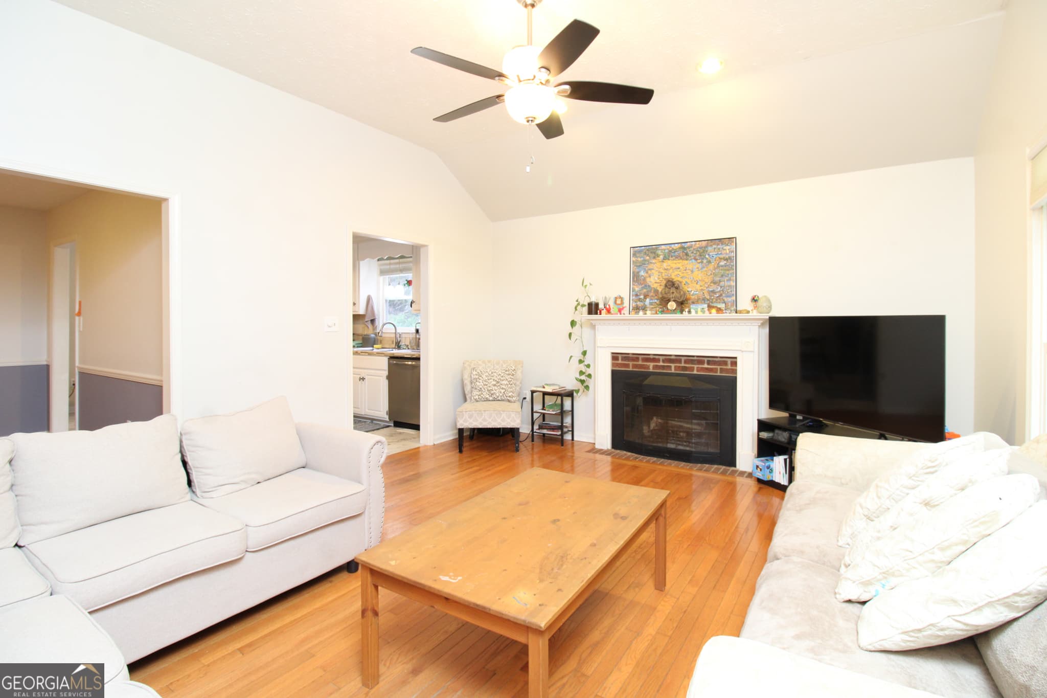 3 bedroom, 2 bathroom, 1,549 sq ft single family residence for sale at 130 Bentwood Trail, Winterville, GA 30683 — photo 9