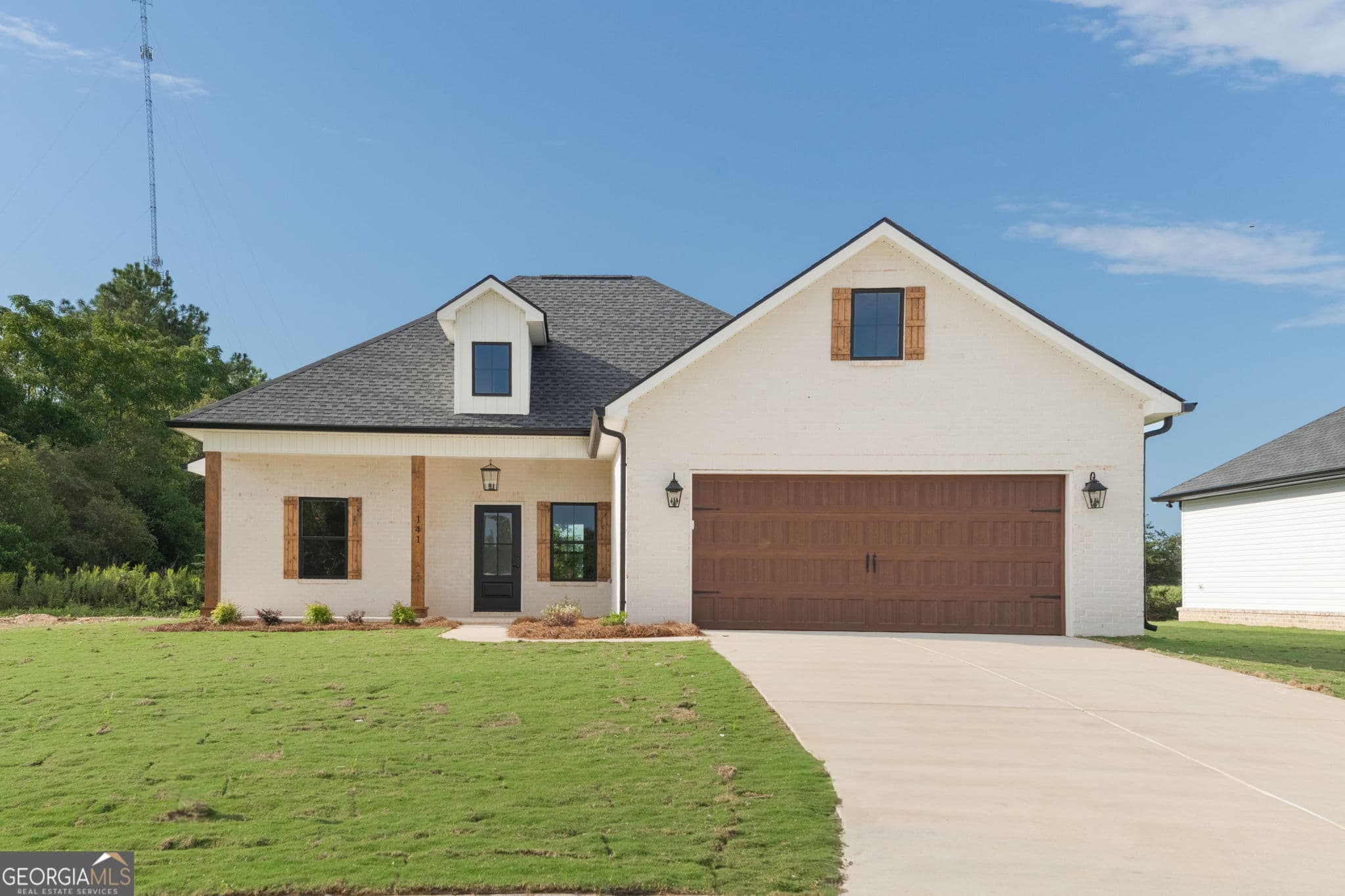 4 bedroom, 2 bathroom, 1,640 sq ft single family residence for sale at 141 Early Drive, Byron, GA 31008 — photo 2
