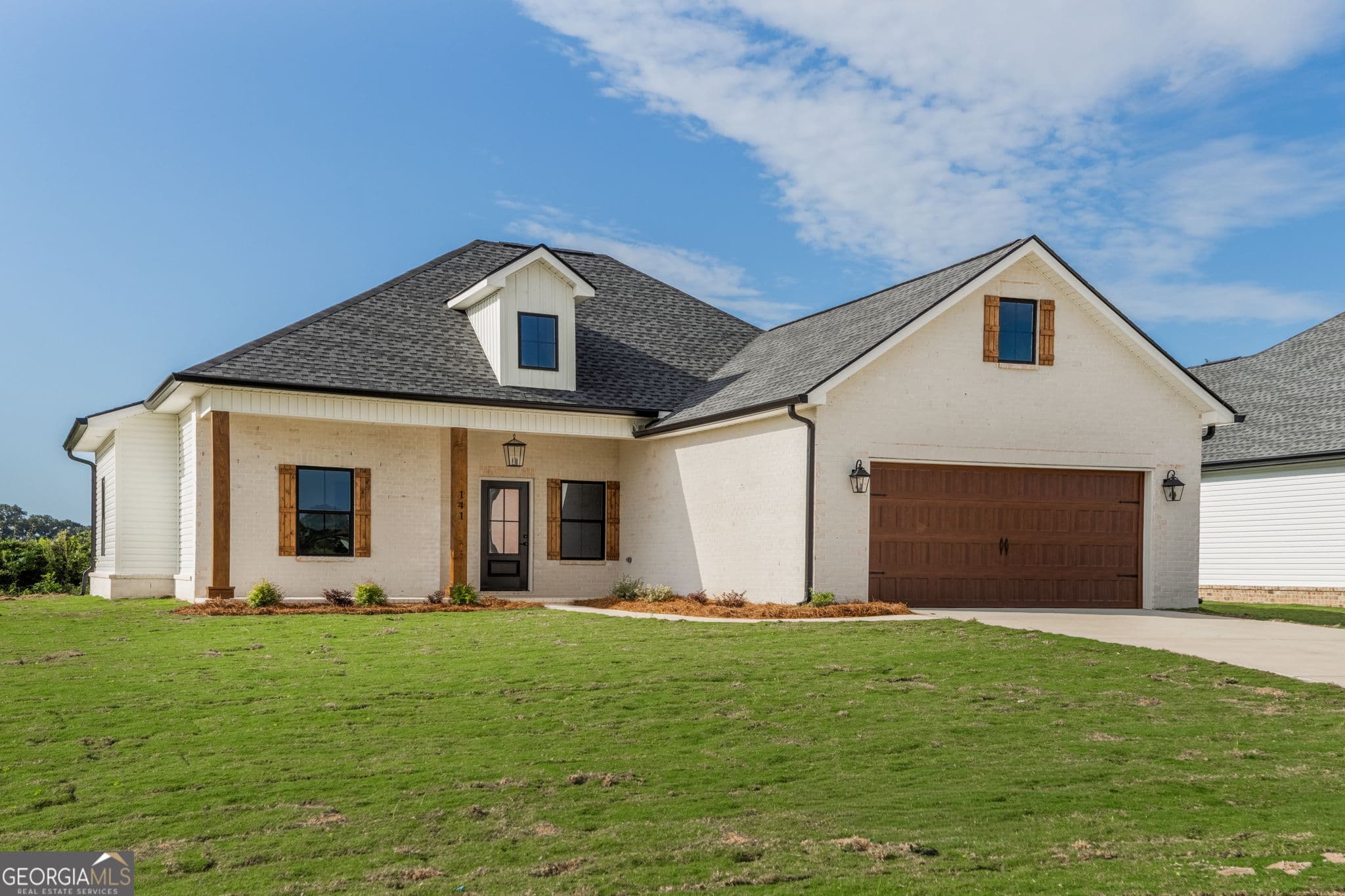 4 bedroom, 2 bathroom, 1,640 sq ft single family residence for sale at 141 Early Drive, Byron, GA 31008