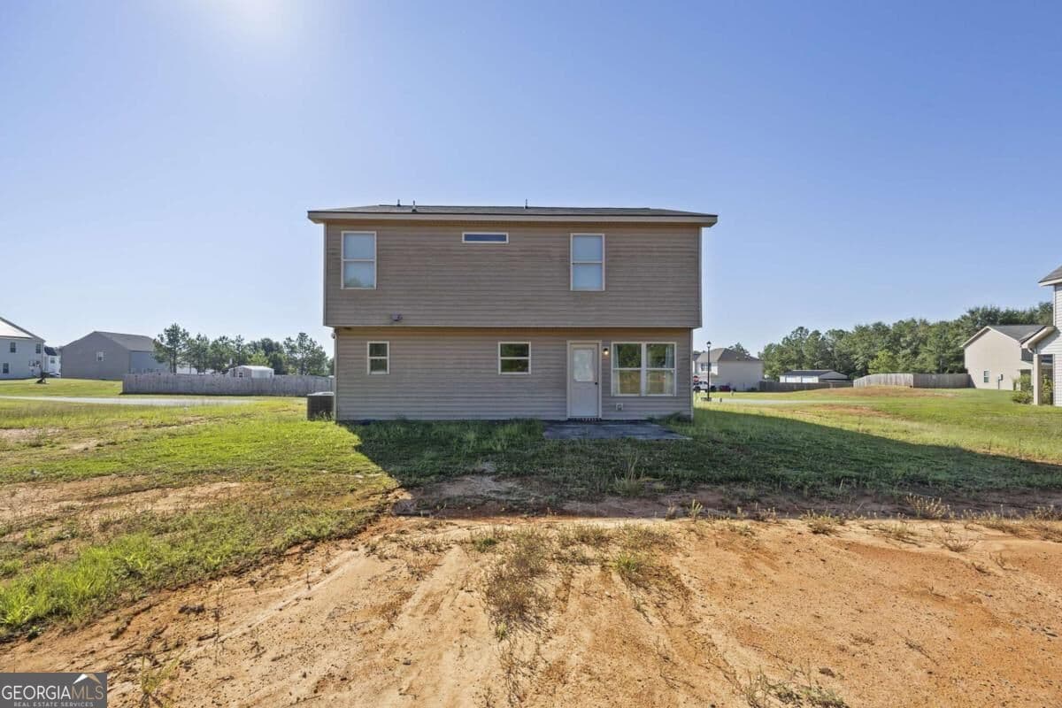3 bedroom, 2.5 bathroom single family residence for sale at 357 Cody Drive, Macon, GA 31216 — photo 4