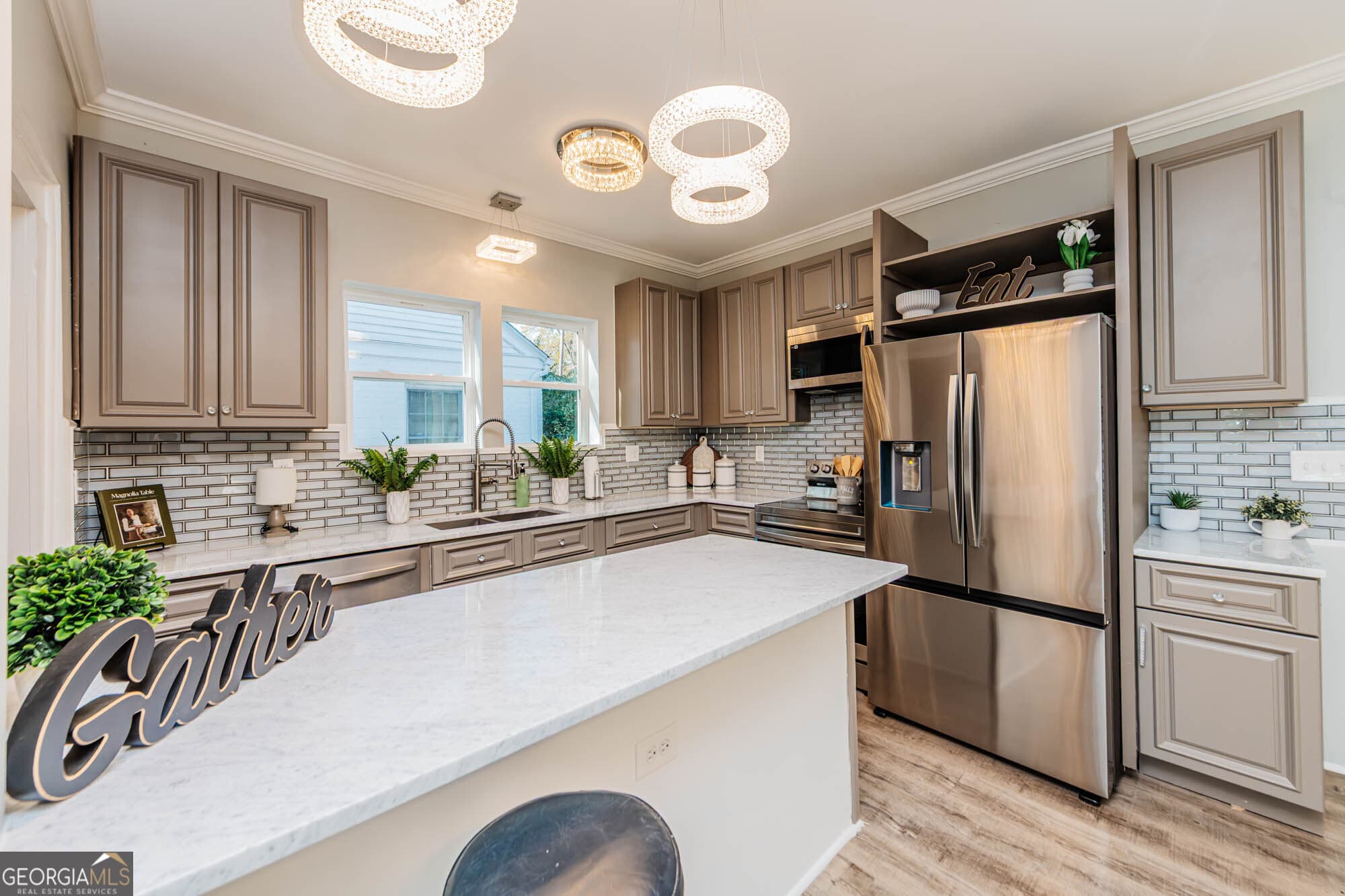 5 bedroom, 3 bathroom, 4,878 sq ft single family residence for sale at 151 Culver Street, Macon, GA 31204 — photo 5