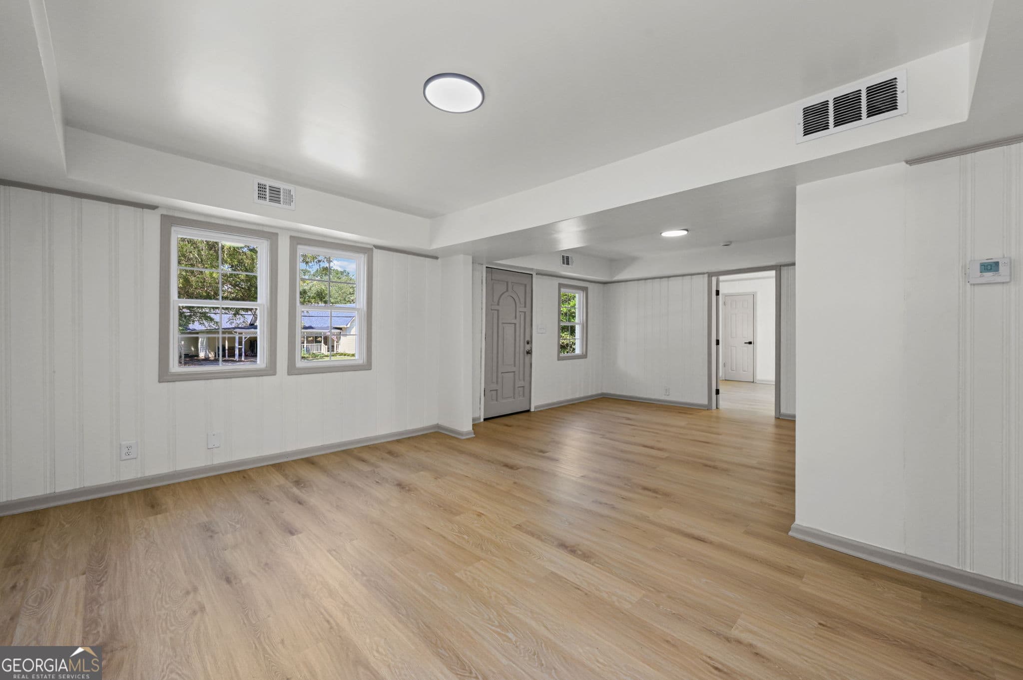 4 bedroom, 2.5 bathroom, 1,514 sq ft single family residence for sale at 1104 E McIntosh Road, Griffin, GA 30223 — photo 7