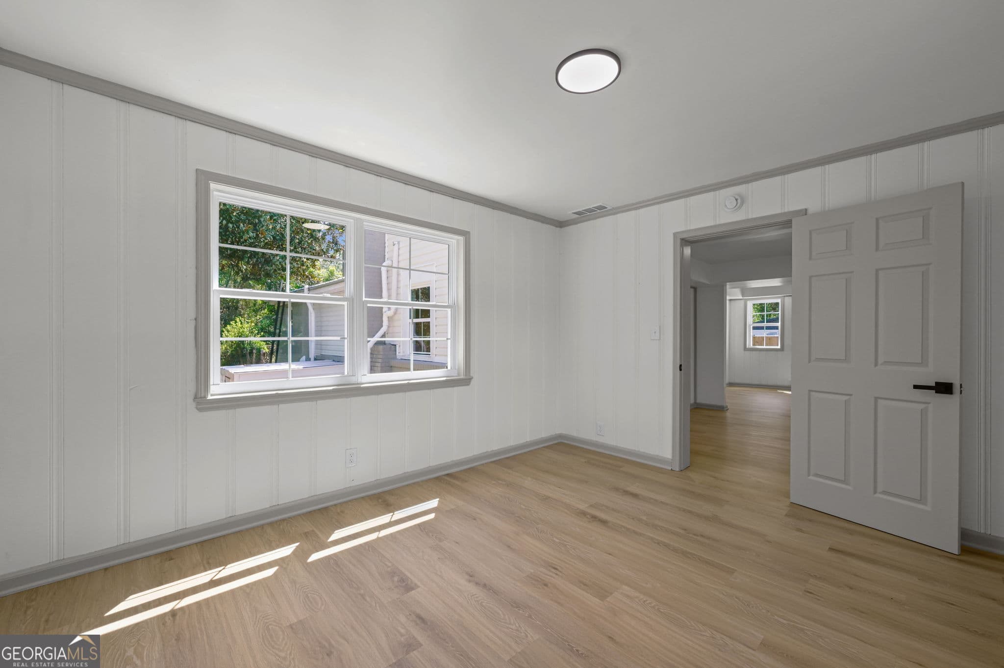 4 bedroom, 2.5 bathroom, 1,514 sq ft single family residence for sale at 1104 E McIntosh Road, Griffin, GA 30223 — photo 9