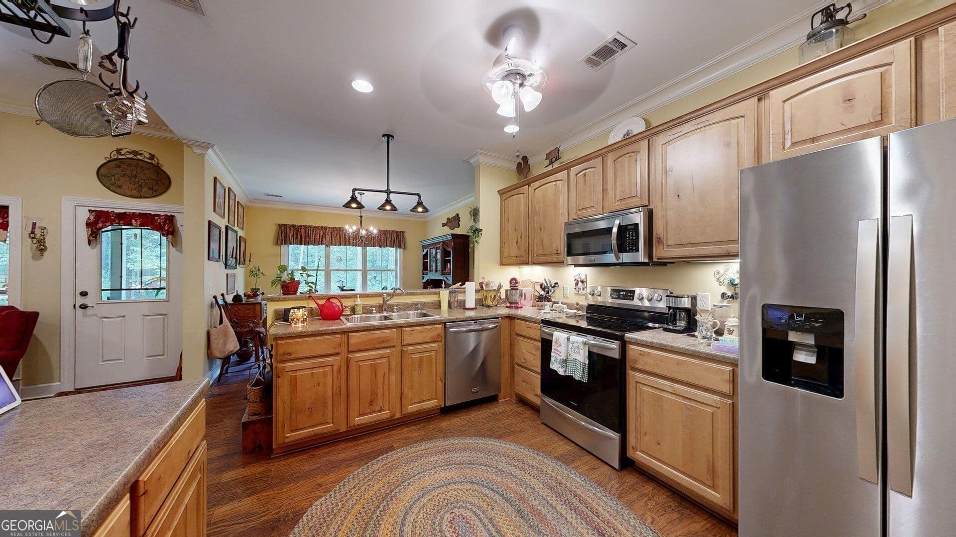 3 bedroom, 2 bathroom, 1,964 sq ft single family residence for sale at 14155 Mud Road, Brooklet, GA 30415 — photo 2