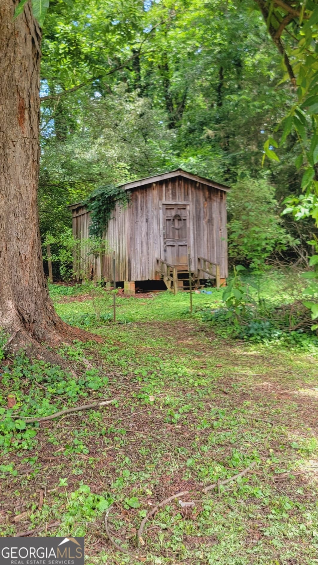 3 bedroom, 2 bathroom, 1,208 sq ft single family residence for sale at 112 Fourth Avenue, Griffin, GA 30223 — photo 7