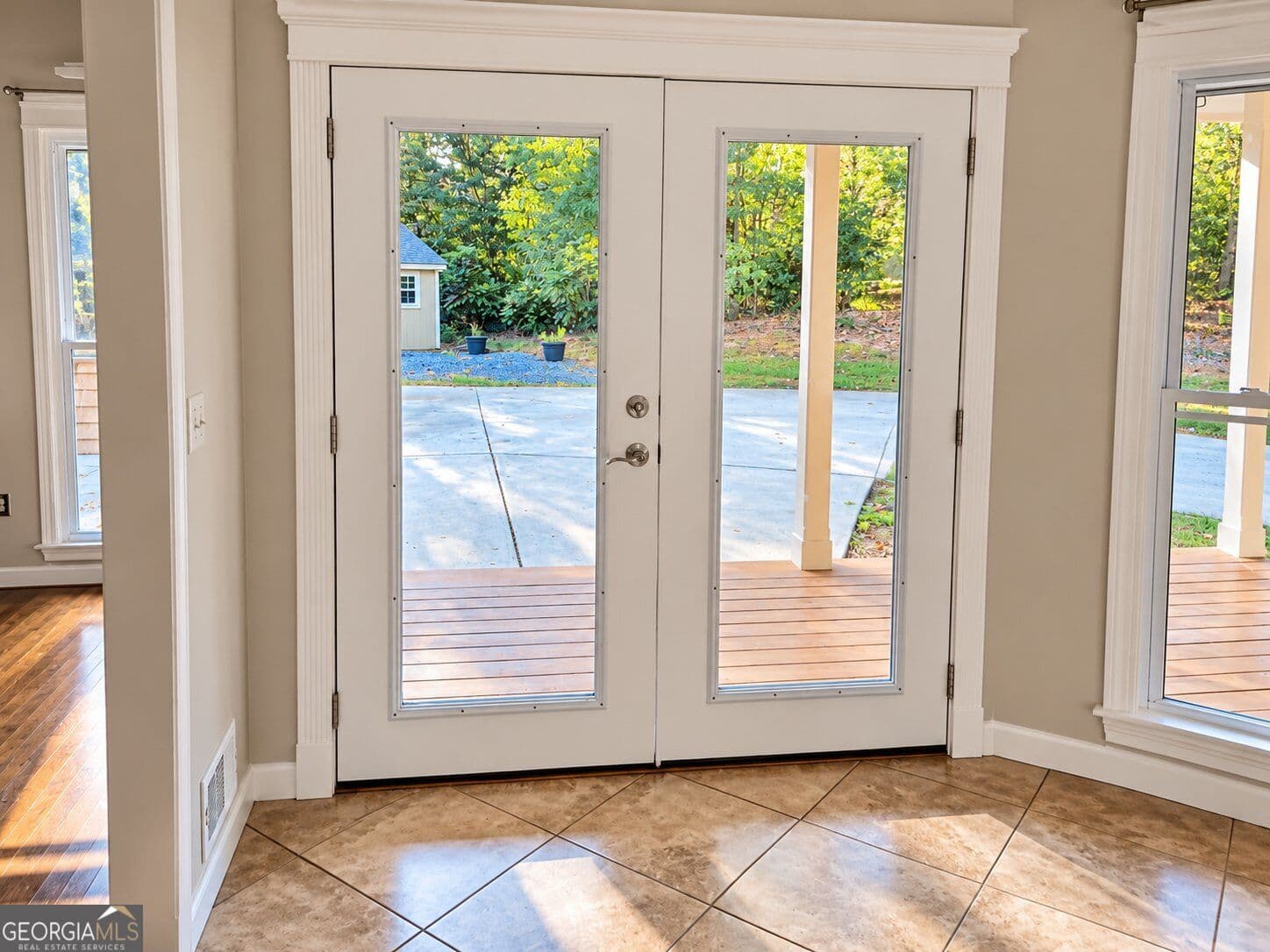 3 bedroom, 2 bathroom, 1,884 sq ft single family residence for rent at 2022 Rocky Point Bluff, Kennesaw, GA 30152 for $2,550 a month — photo 4