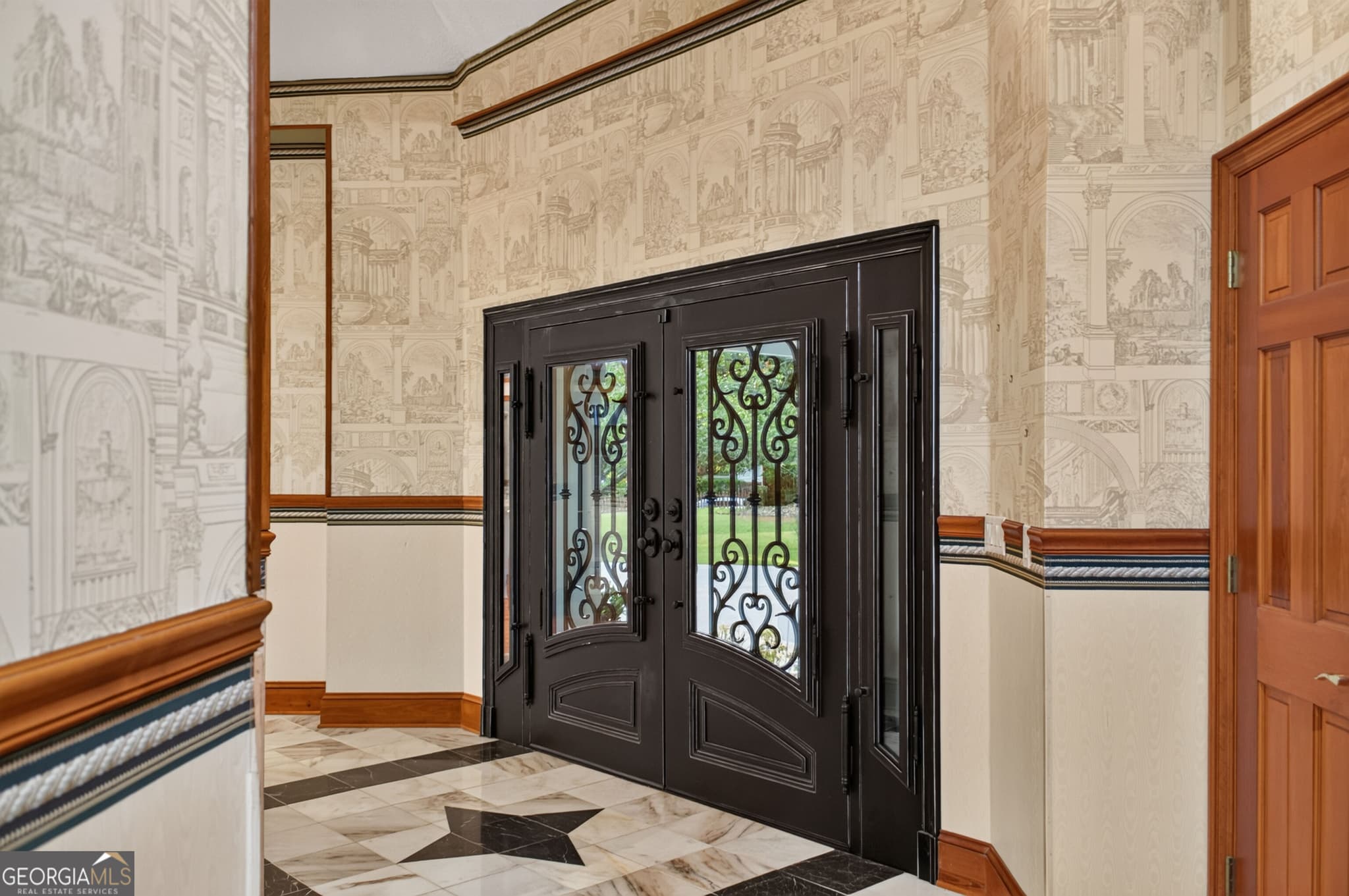 5 bedroom, 6 bathroom, 5,852 sq ft single family residence for sale at 775 Flamingo Drive, Atlanta, GA 30311 — photo 5