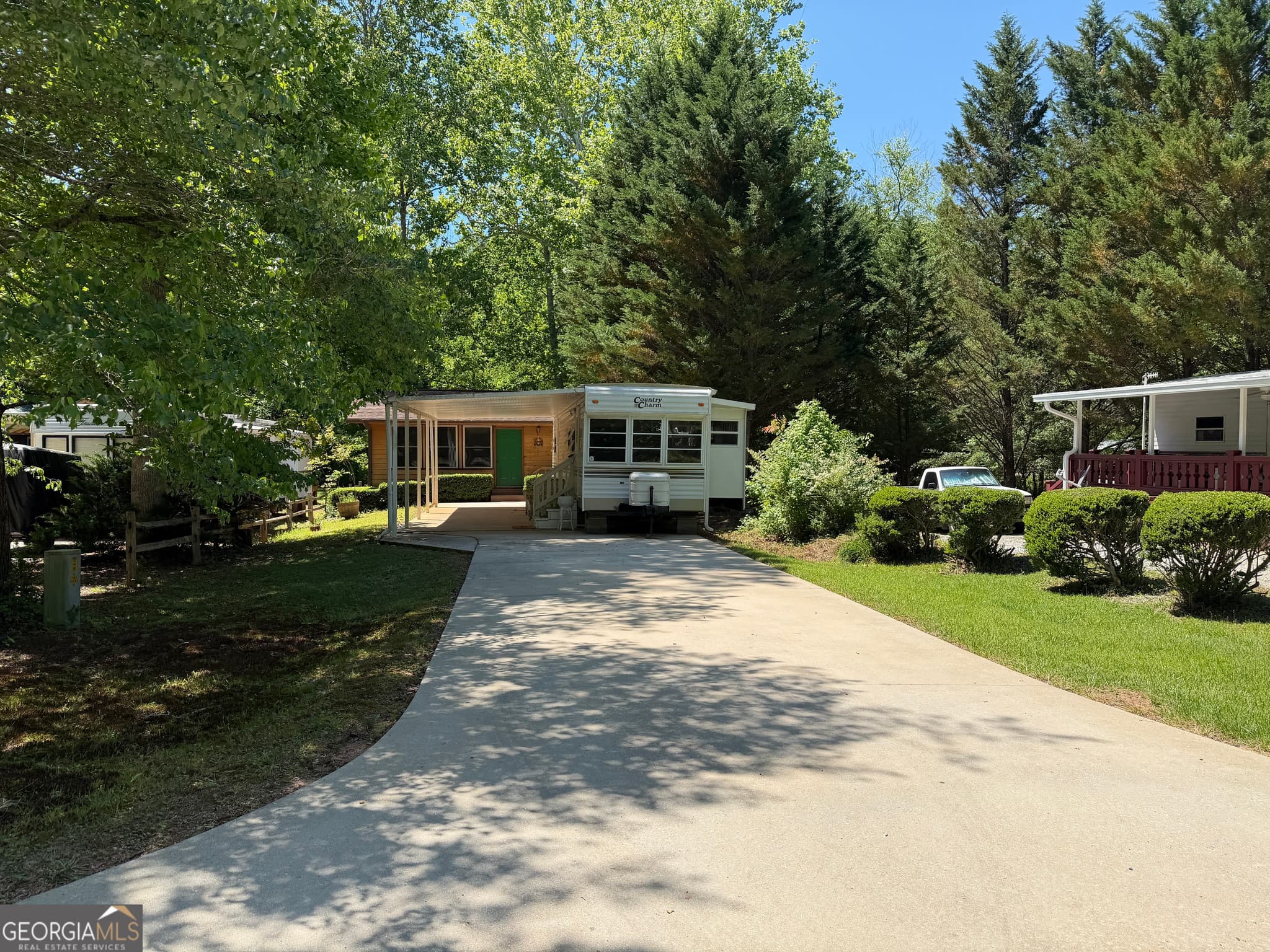 1 bedroom, 2 bathroom cabin,single family residence for sale at 345 Hidden Valley Road, Cleveland, GA 30528 — photo 4