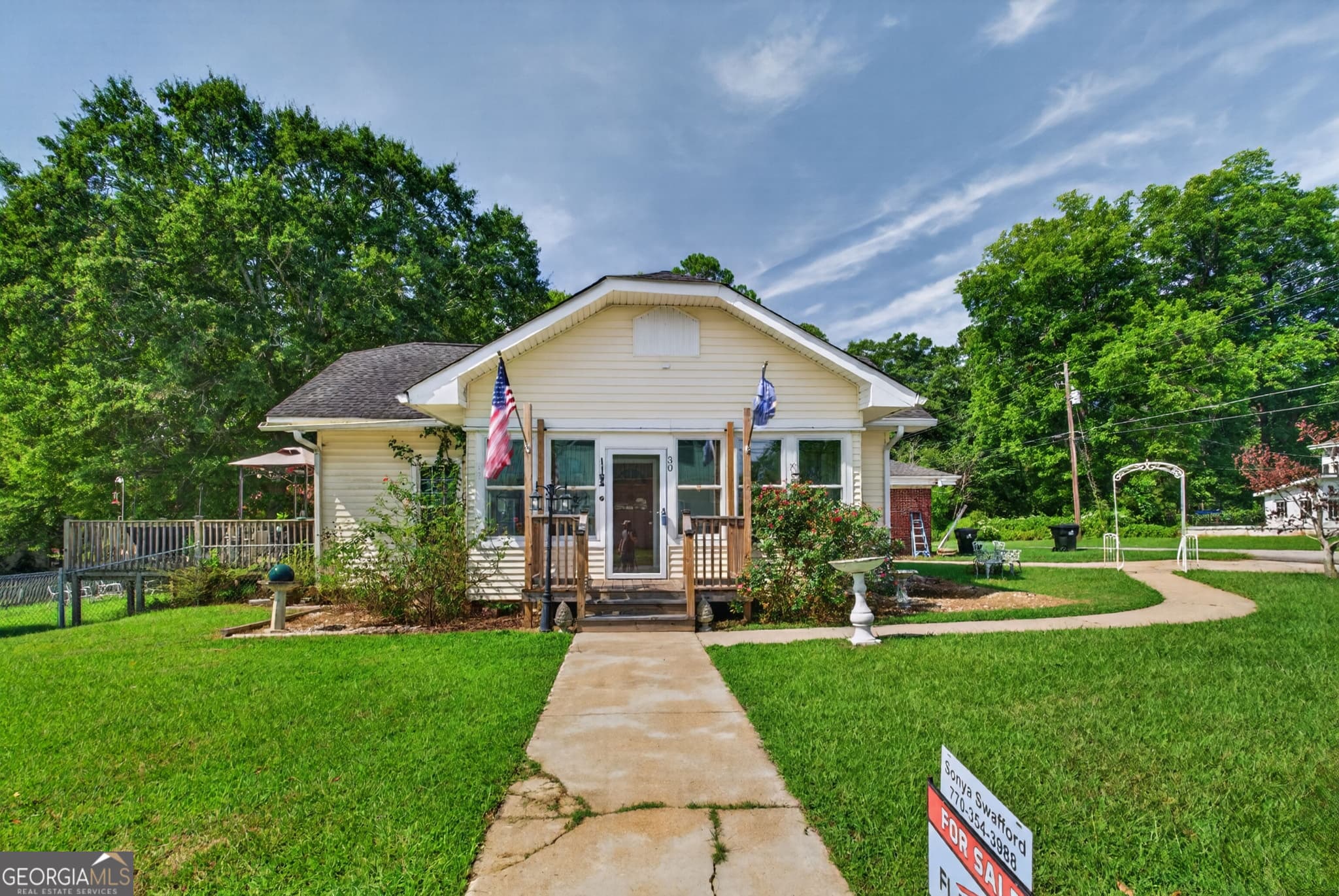 4 bedroom, 2 bathroom, 2,275 sq ft single family residence for sale at 30 Tallapoosa Street, Temple, GA 30179 — photo 5