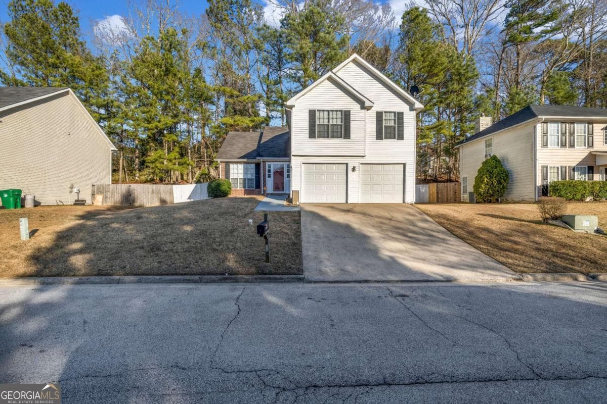 3 bedroom, 2 bathroom, 1,684 sq ft single family residence sold at 939 Redan Trace, Stone Mountain, GA 30088