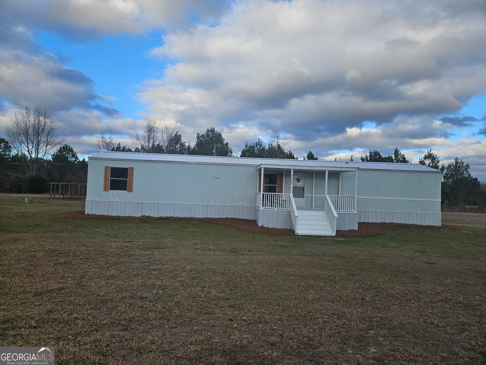 3 bedroom, 2 bathroom, 924 sq ft manufactured home,mobile home sold at 4565 Buttermilk Road, Sylvania, GA 30467