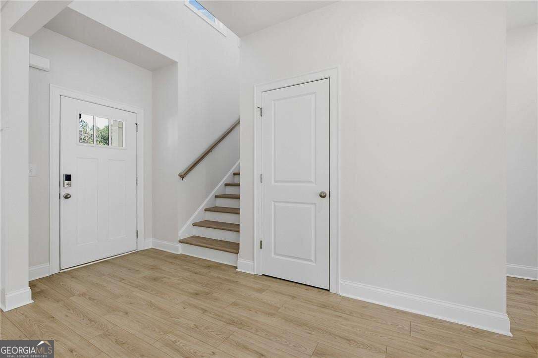 5 bedroom, 4 bathroom, 2,980 sq ft single family residence for sale at 109 Southveiw Drive, Ellenwood, GA 30294 — photo 8