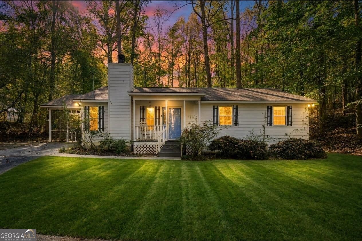 3 bedroom, 2 bathroom, 1,295 sq ft single family residence for sale at 674 Gold Ridge Road, Dahlonega, GA 30533 — photo 2