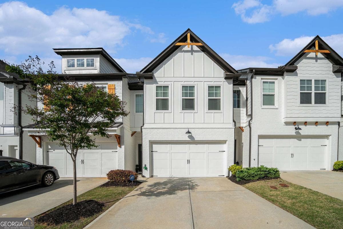 3 bedroom, 2.5 bathroom, 1,774 sq ft townhouse sold at 62 Cannondale Drive, Winder, GA 30680