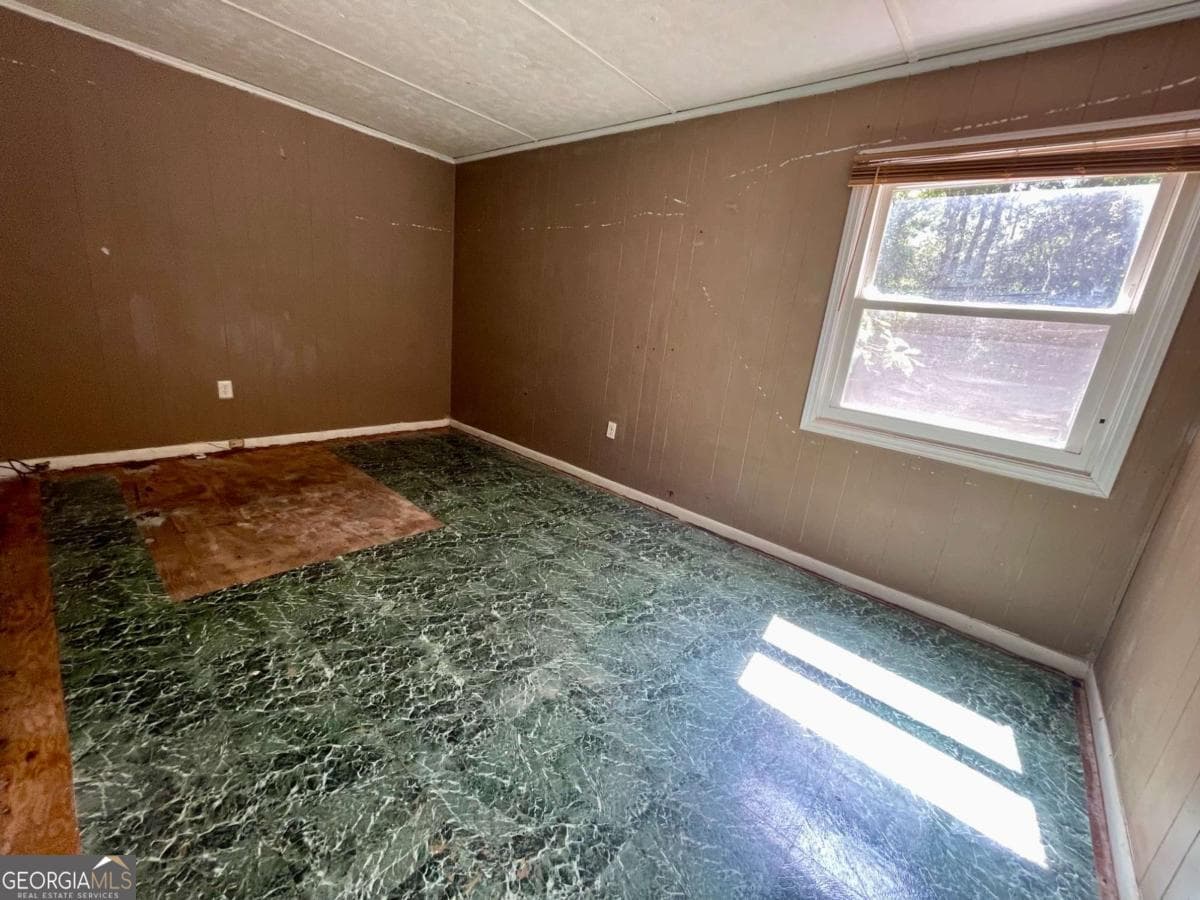4 bedroom, 2 bathroom, 2,205 sq ft single family residence for sale at 120 Altar Stone Drive, Athens, GA 30606 — photo 8