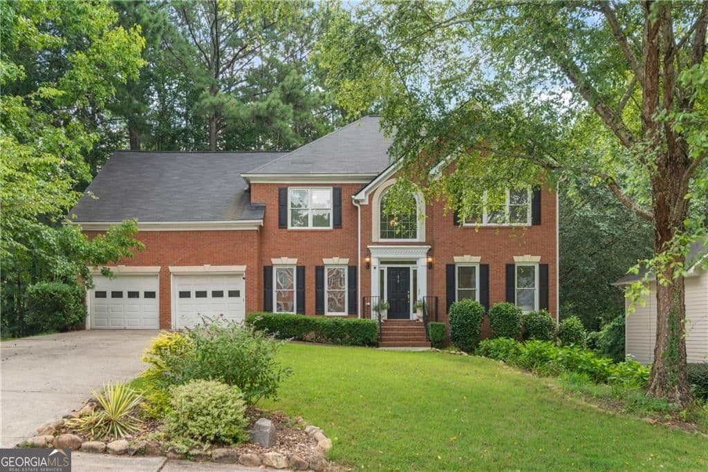 5 bedroom, 3.5 bathroom, 4,528 sq ft single family residence sold at 1365 Mayfield Manor Drive, Alpharetta, GA 30009