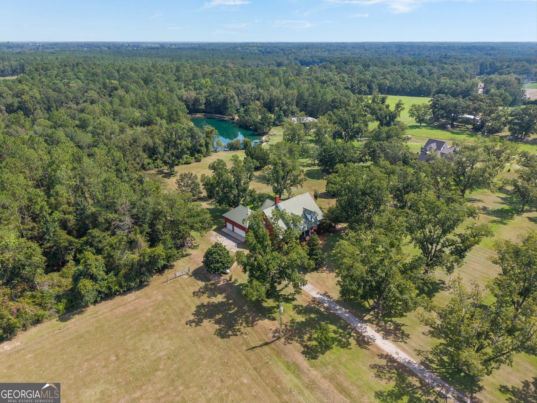 5 bedroom, 3.5 bathroom, 3,900 sq ft single family residence for sale at 321 Old Hardy Place Road, Statesboro, GA 30461 — photo 6
