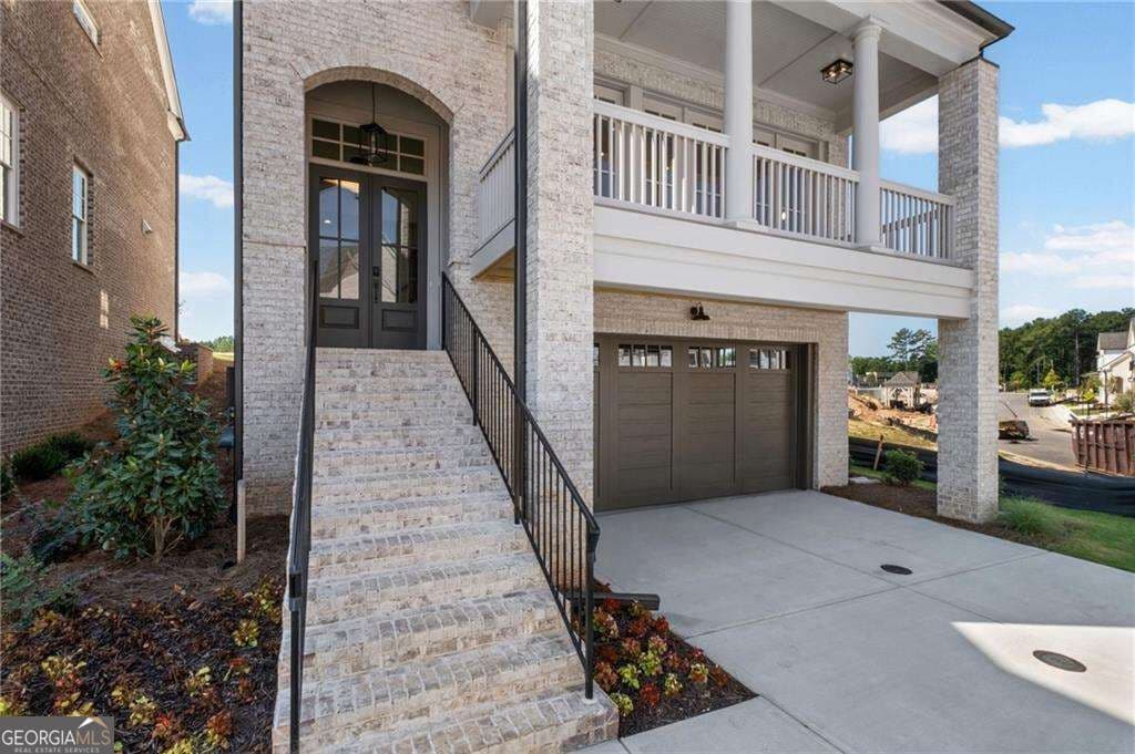 4 bedroom, 4.5 bathroom, 4,034 sq ft single family residence for sale at 3445 Commander Cove View, Suwanee, GA 30024 — photo 8