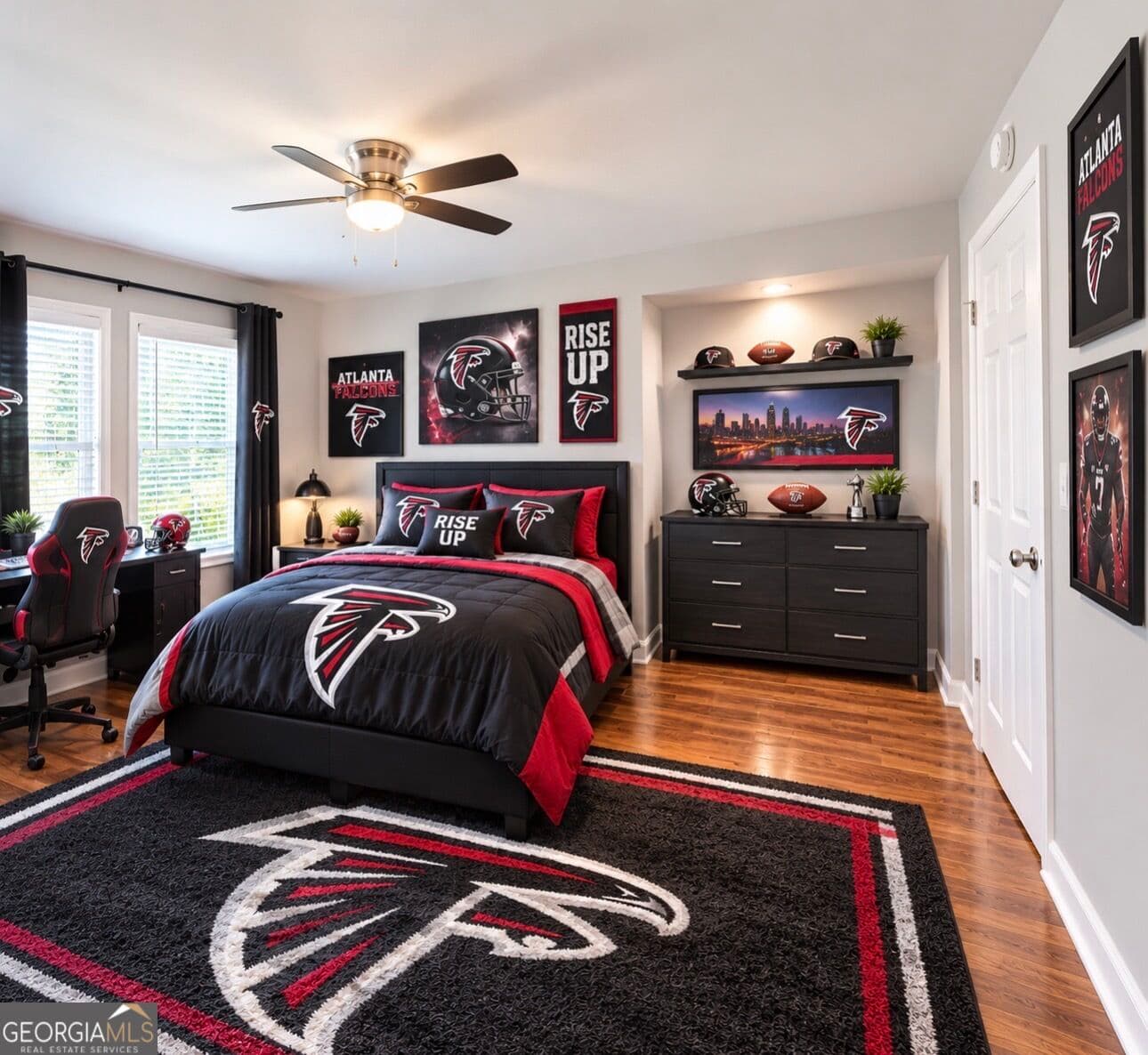 3 bedroom, 2 bathroom, 1,074 sq ft single family residence for sale at 1015 Palmetto Avenue, Atlanta, GA 30314 — photo 3