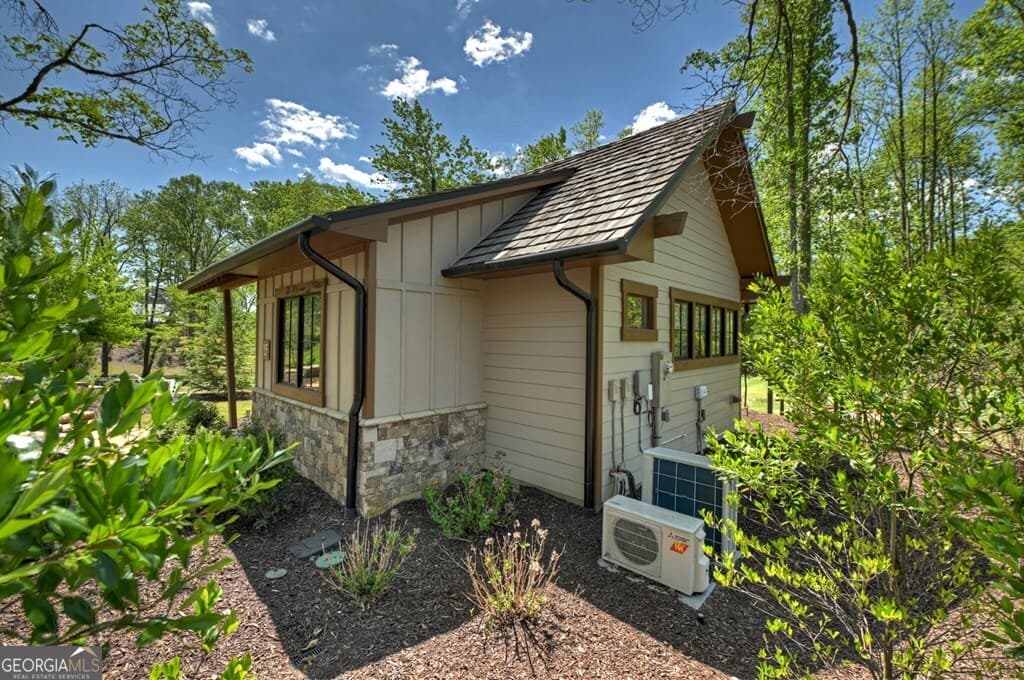 1 bedroom, 1 bathroom cabin,single family residence for sale at HC15 Old Toccoa Loop, Mineral Bluff, GA 30559 — photo 9