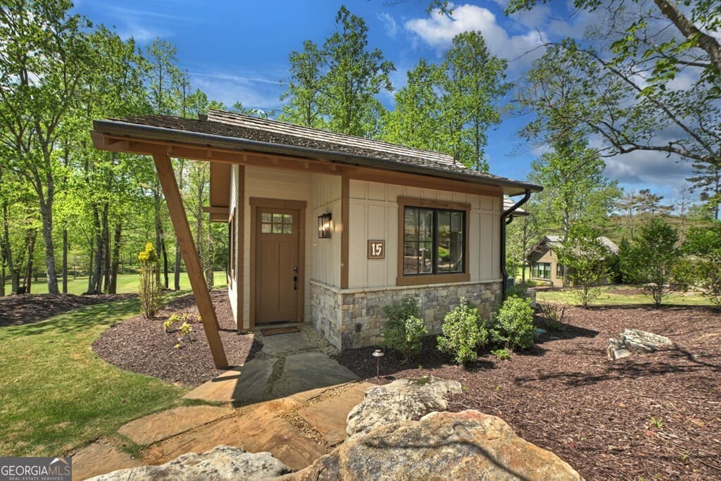 1 bedroom, 1 bathroom cabin,single family residence for sale at HC15 Old Toccoa Loop, Mineral Bluff, GA 30559 — photo 8