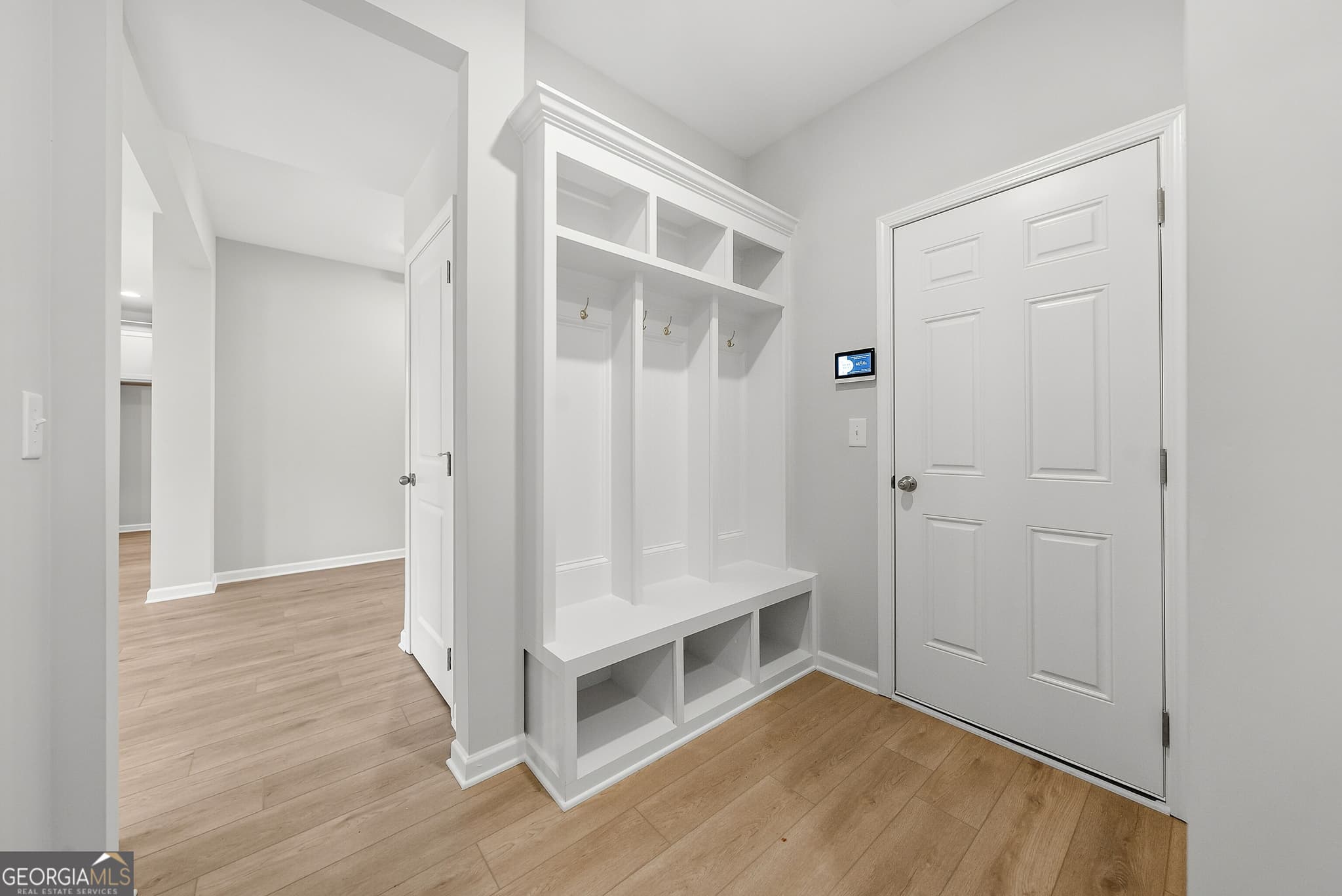 4 bedroom, 2.5 bathroom, 2,599 sq ft single family residence for sale at 428 Lakeview Way 273, Lagrange, GA 30241 — photo 7