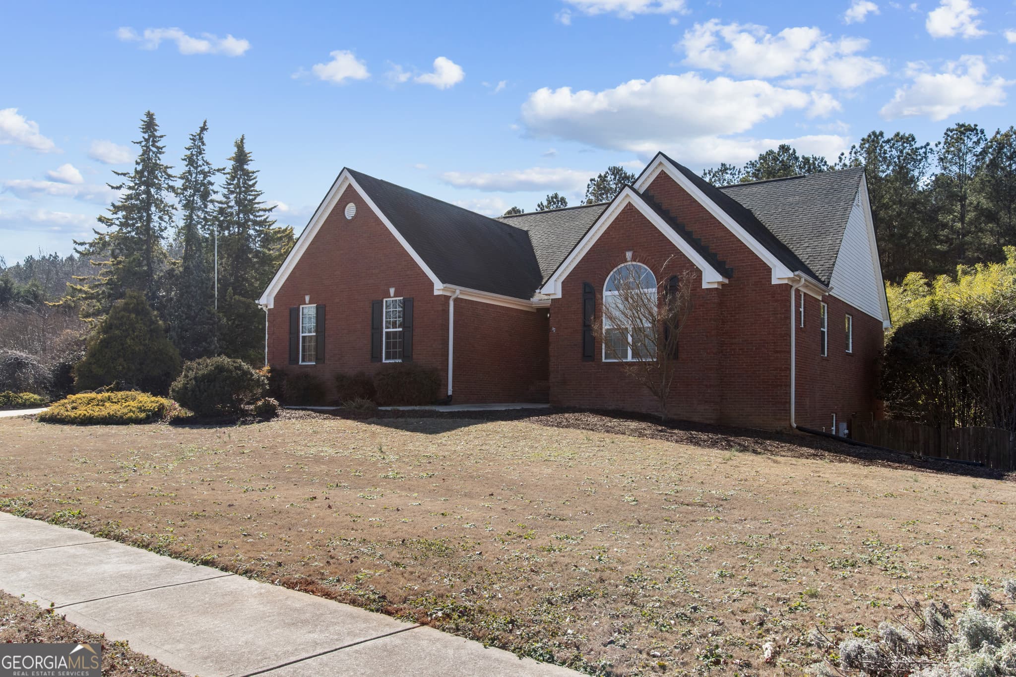 3 bedroom, 2.5 bathroom, 2,460 sq ft single family residence sold at 1030 Diamond Way, Bogart, GA 30622