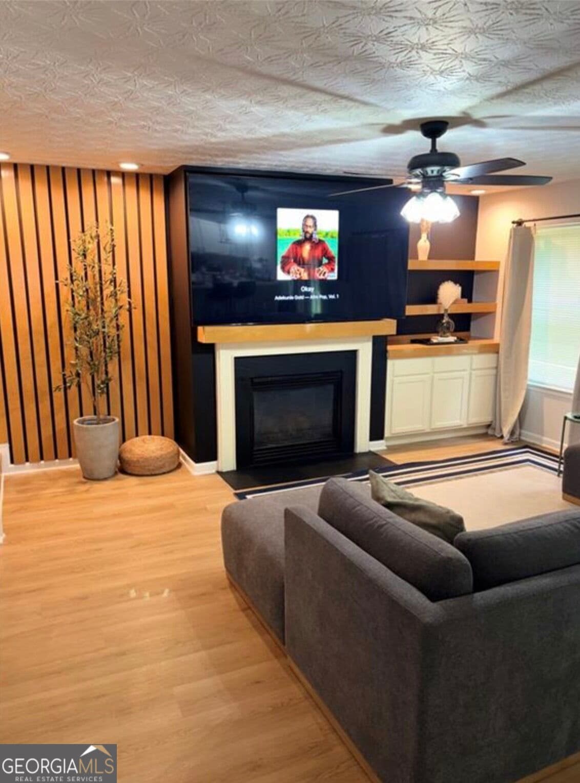 4 bedroom, 2.5 bathroom, 2,279 sq ft single family residence for rent at 3274 Sable Run Road, South Fulton, GA 30349 for $2,590 a month — photo 6