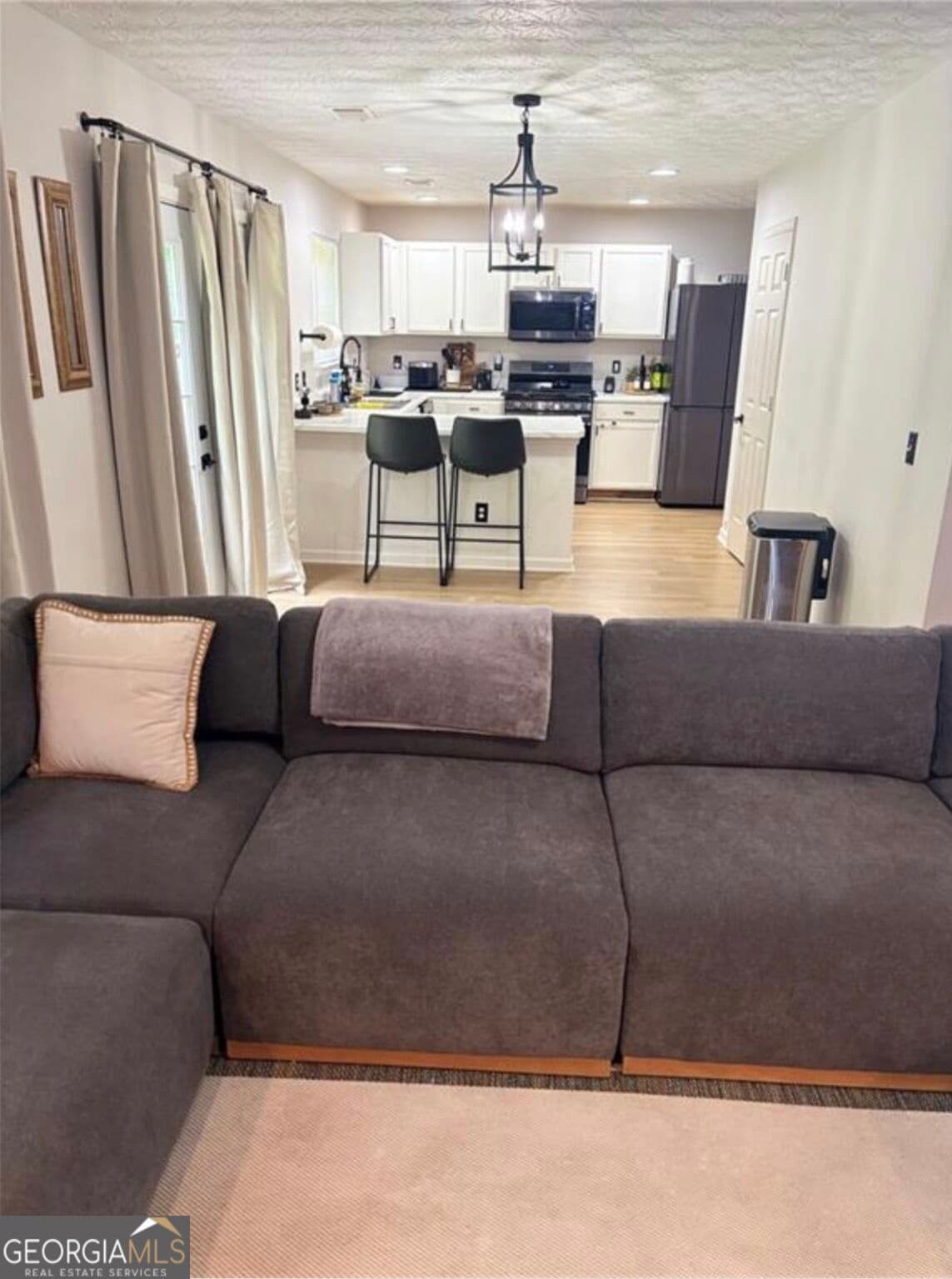 4 bedroom, 2.5 bathroom, 2,279 sq ft single family residence for rent at 3274 Sable Run Road, South Fulton, GA 30349 for $2,590 a month — photo 10