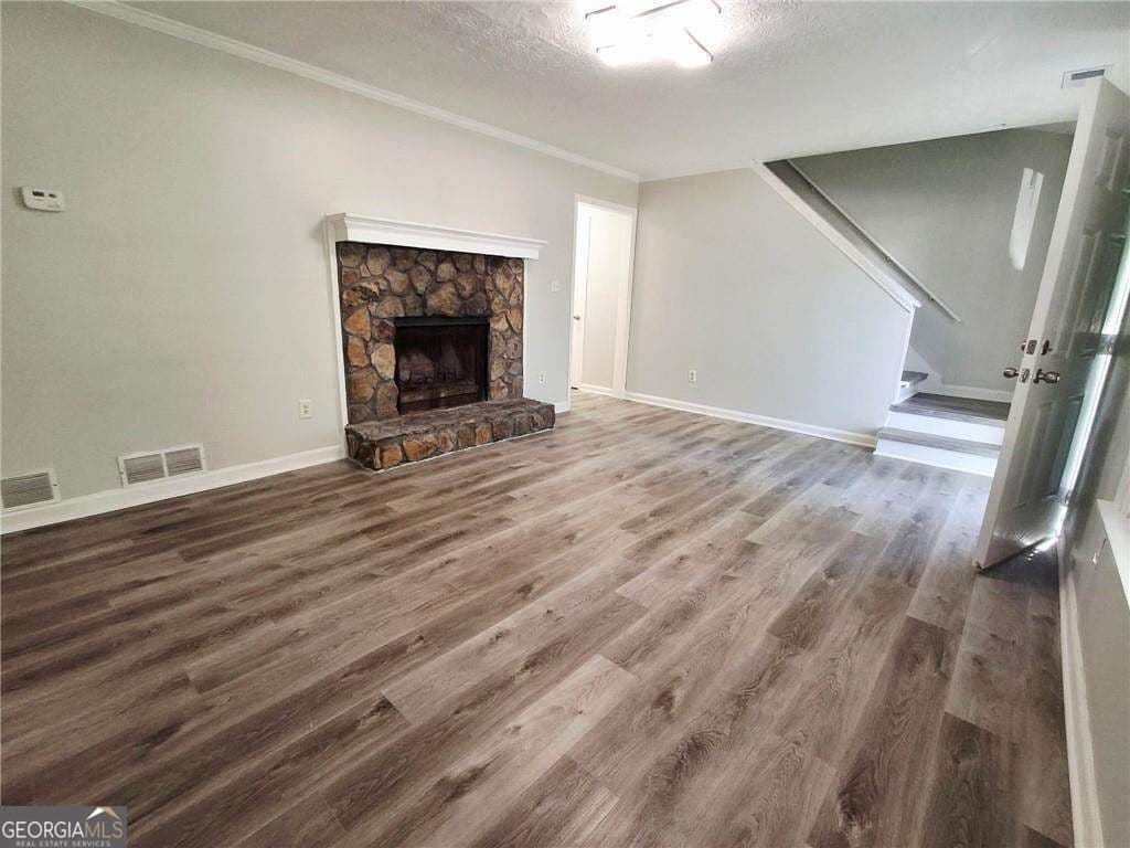 3 bedroom, 2.5 bathroom, 1,364 sq ft townhouse for sale at 3530 Hopkins Court, Powder Springs, GA 30127 — photo 4