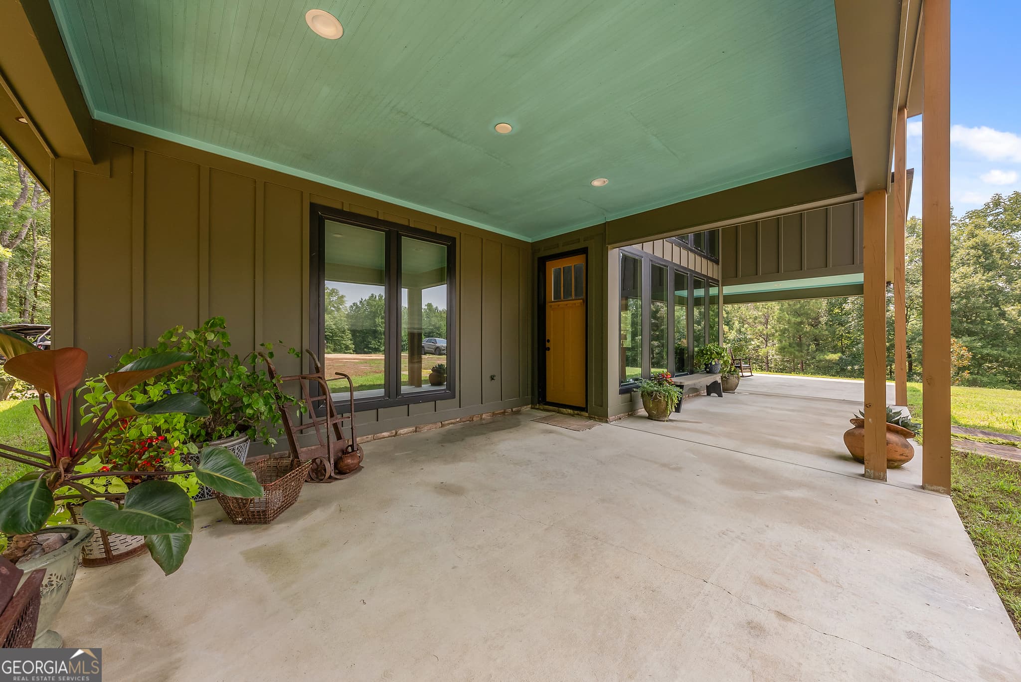 2 bedroom, 2.5 bathroom, 2,898 sq ft single family residence for sale at 74 Crestline Court, Upatoi, GA 31829 — photo 4