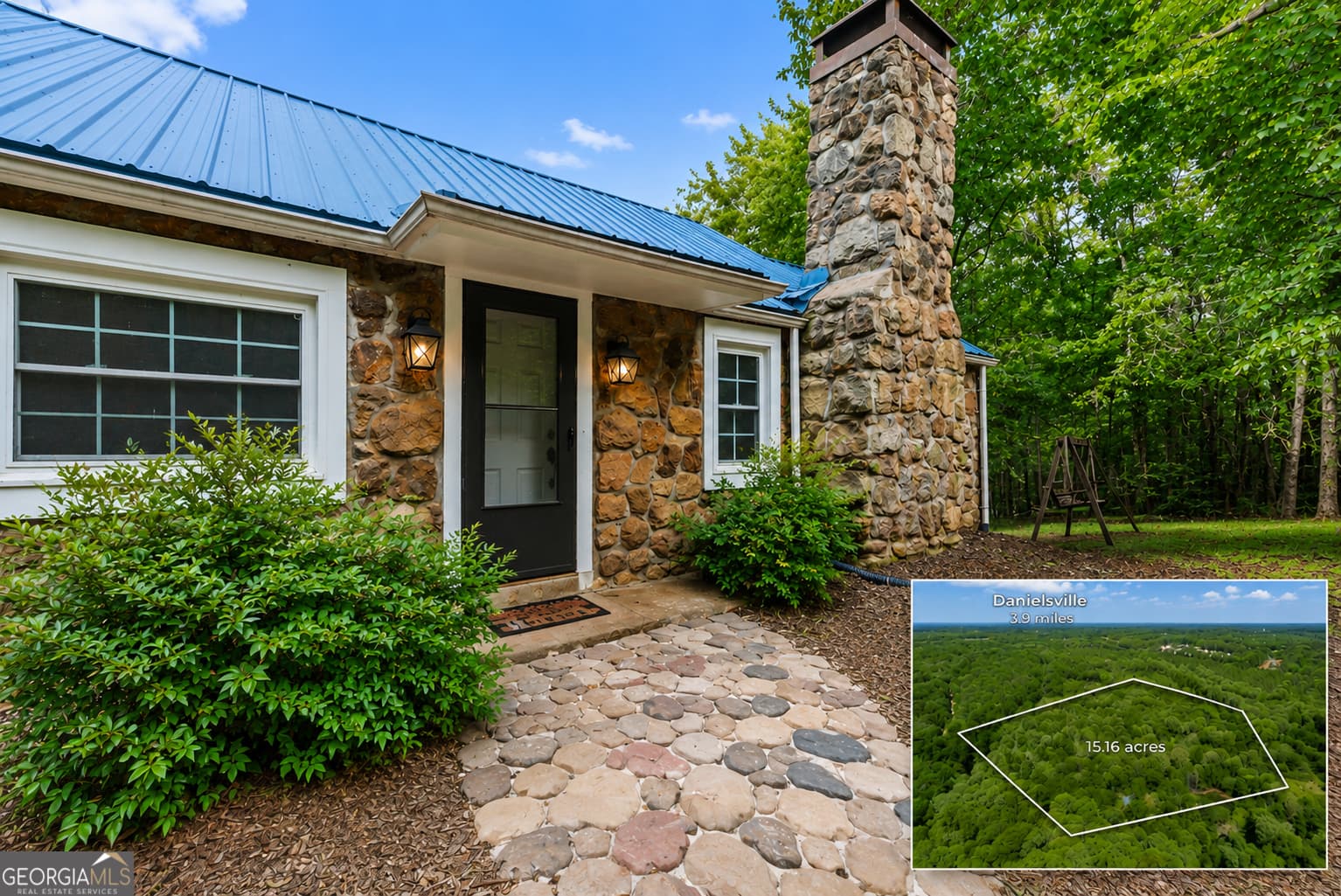 3 bedroom, 3 bathroom, 1,640 sq ft single family residence for sale at 973 Floyd Road, Danielsville, GA 30633 — photo 2