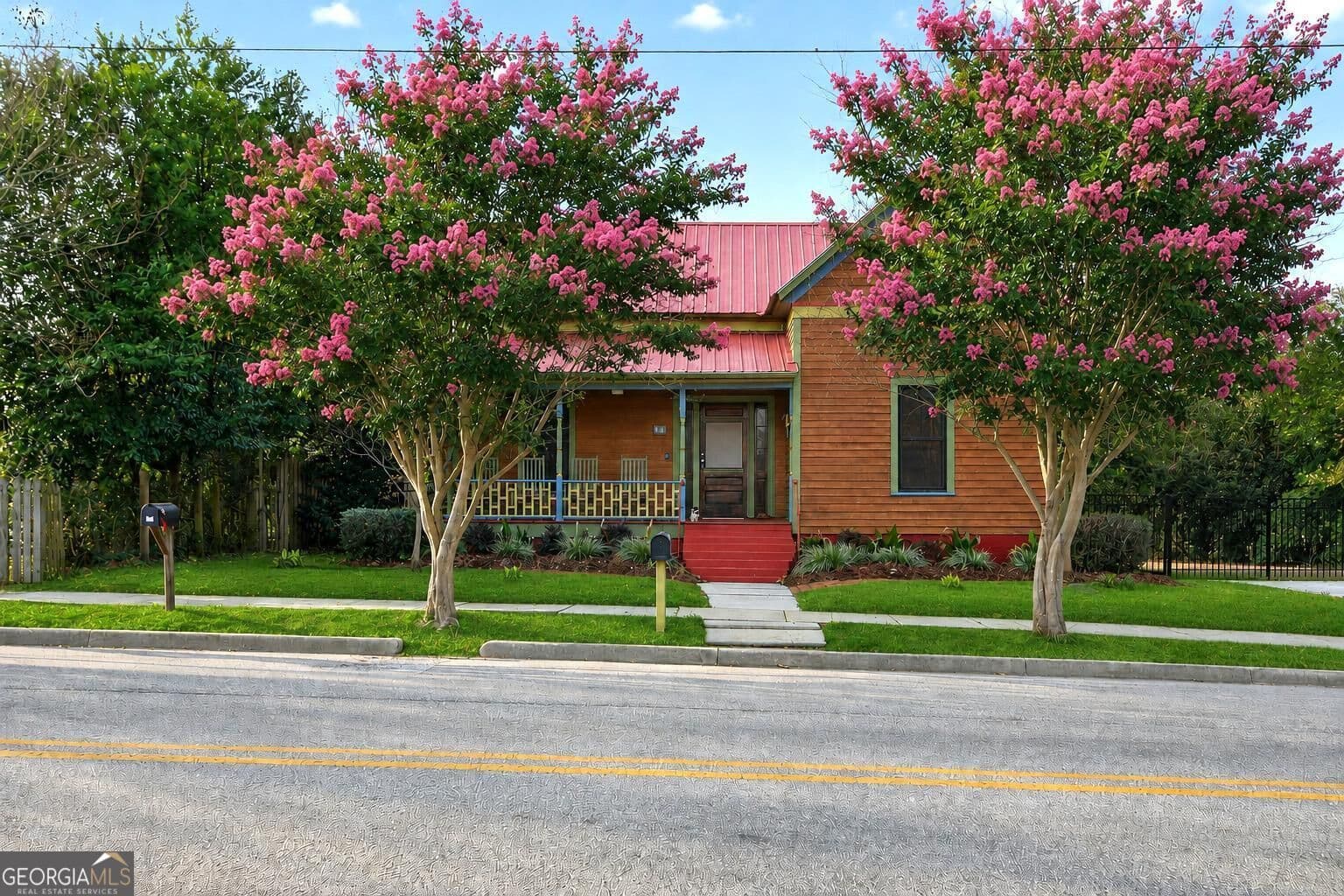 2 bedroom, 1 bathroom, 1,042 sq ft single family residence for sale at 33 Main Street, Register, GA 30452 — photo 3