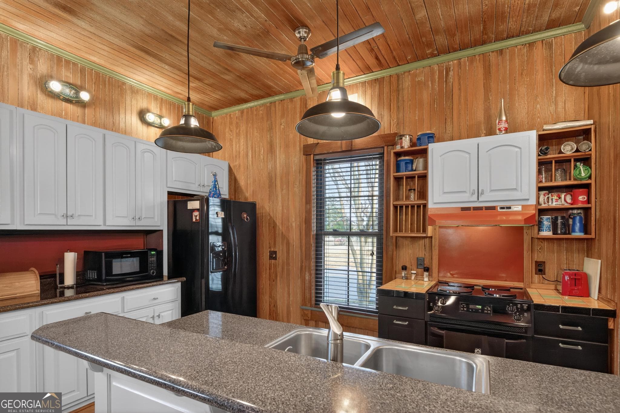 2 bedroom, 1 bathroom, 1,042 sq ft single family residence for sale at 33 Main Street, Register, GA 30452 — photo 10