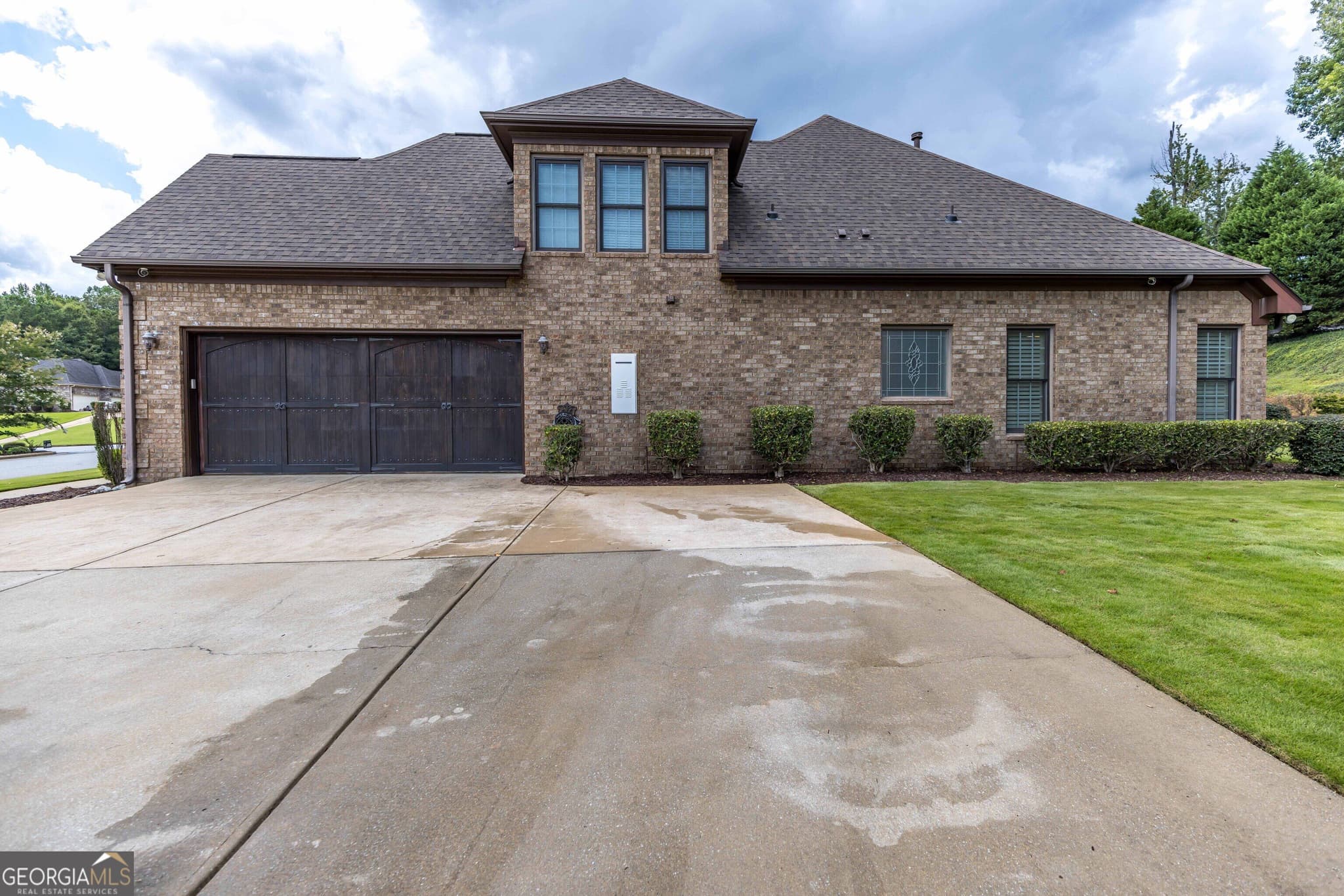 4 bedroom, 3.5 bathroom, 3,334 sq ft single family residence for sale at 1602 MASON Court, Phenix City, AL 36867 — photo 5