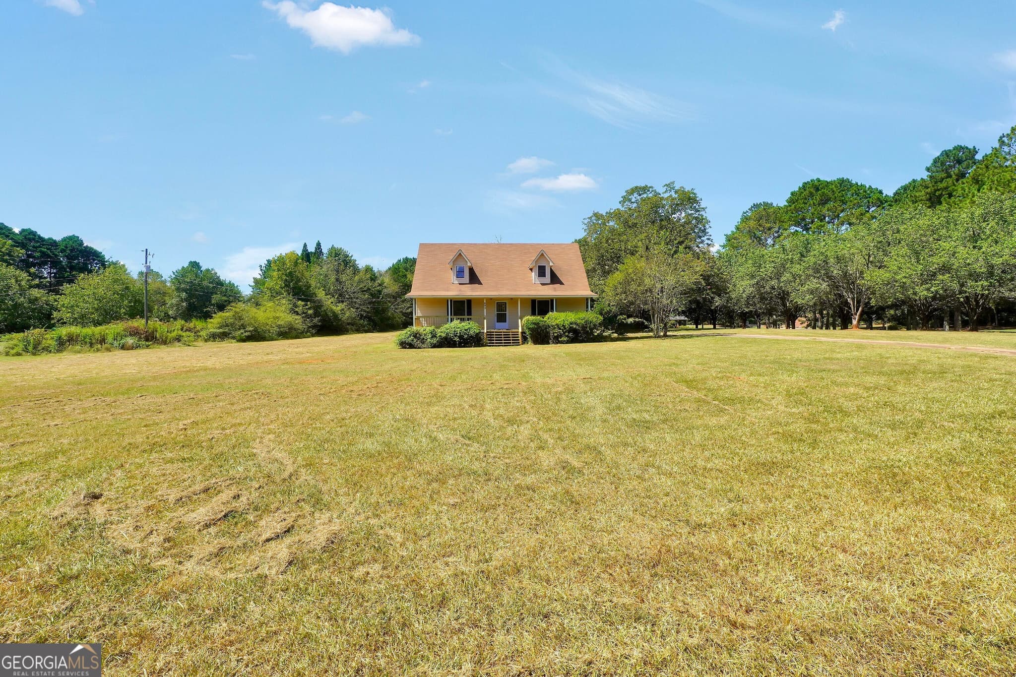 5 bedroom, 2 bathroom, 1,680 sq ft single family residence for rent at 693 Patton Road, Griffin, GA 30224 for $2,700 a month — photo 5