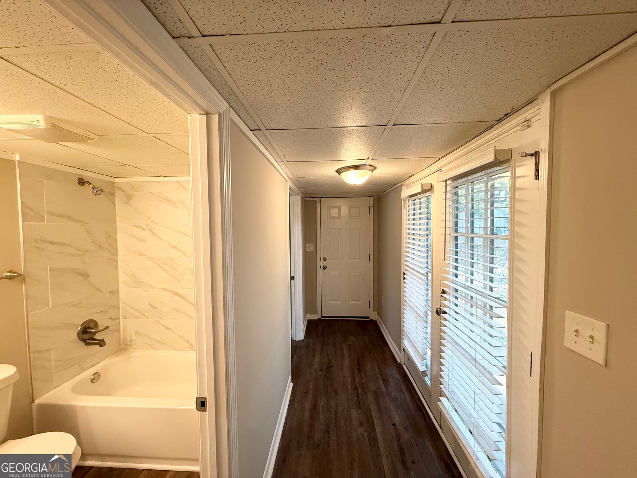 4 bedroom, 2.5 bathroom, 1,510 sq ft single family residence for sale at 2842 Altaview Drive, Atlanta, GA 30354 — photo 6
