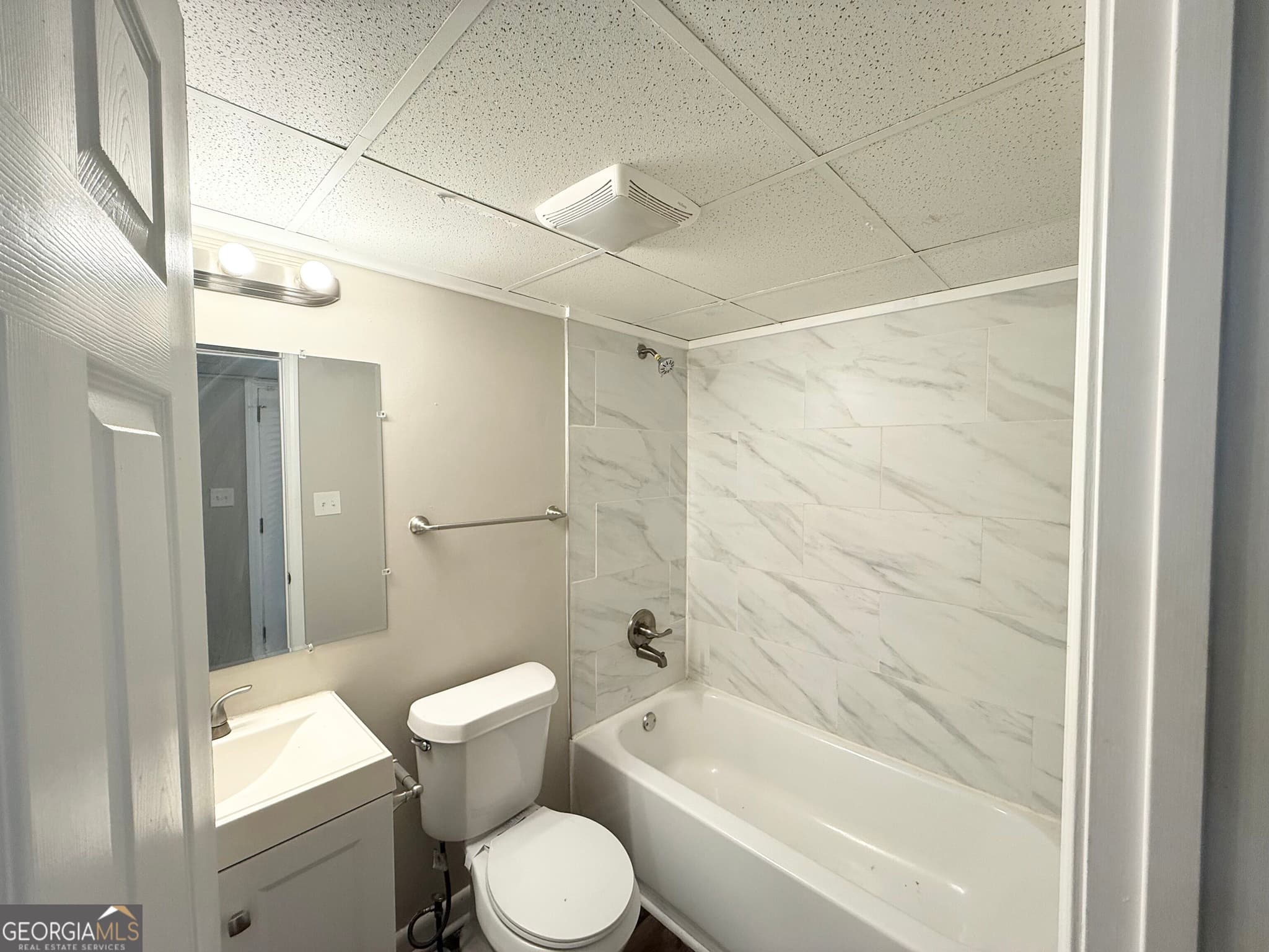 4 bedroom, 2.5 bathroom, 1,510 sq ft single family residence for sale at 2842 Altaview Drive, Atlanta, GA 30354 — photo 7