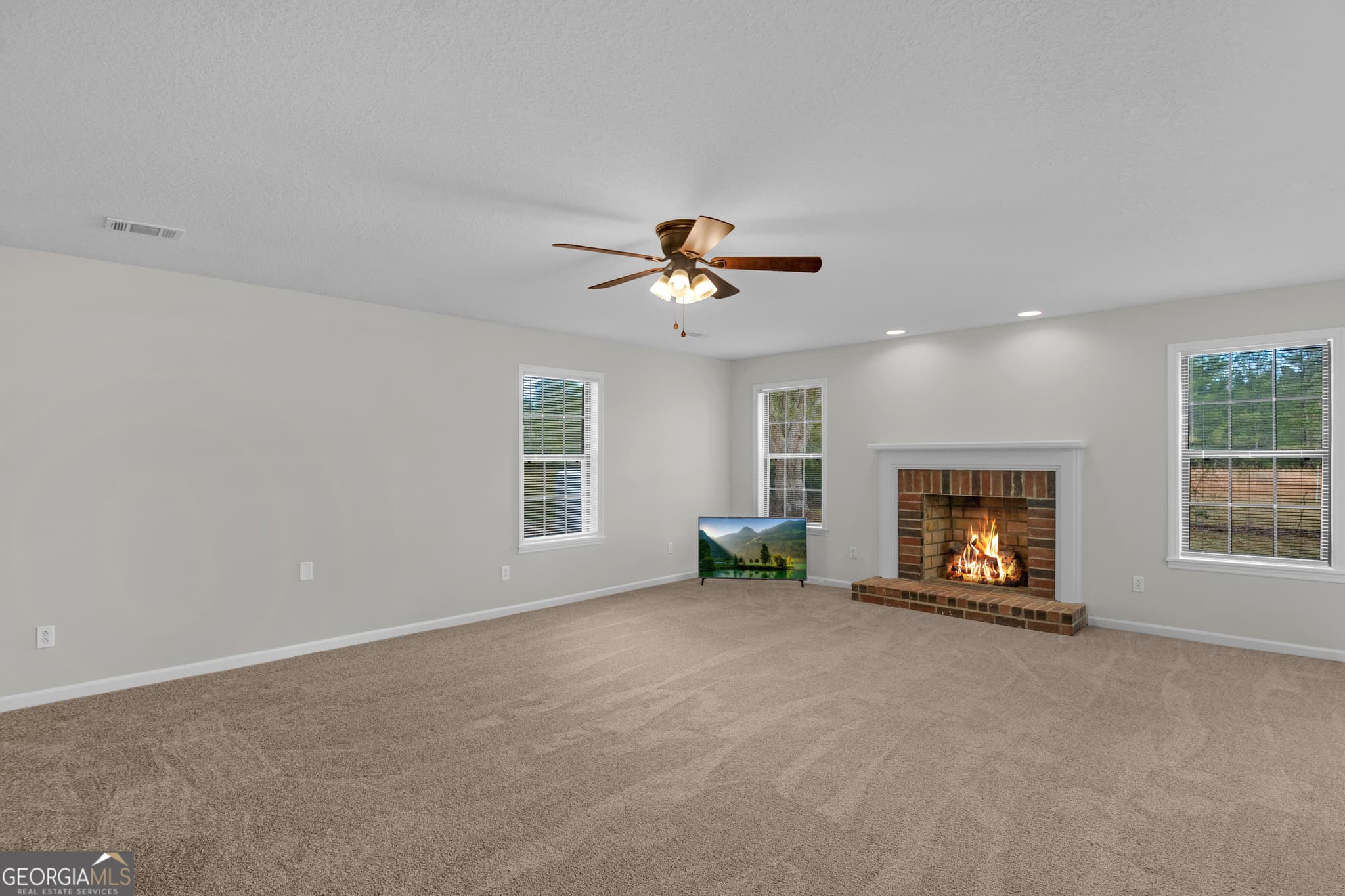 3 bedroom, 2 bathroom, 1,575 sq ft single family residence for sale at 52 Northgate Lane, Collins, GA 30421 — photo 5