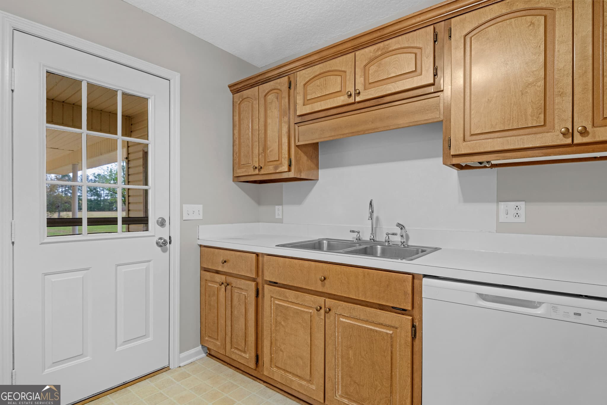 3 bedroom, 2 bathroom, 1,575 sq ft single family residence for sale at 52 Northgate Lane, Collins, GA 30421 — photo 10