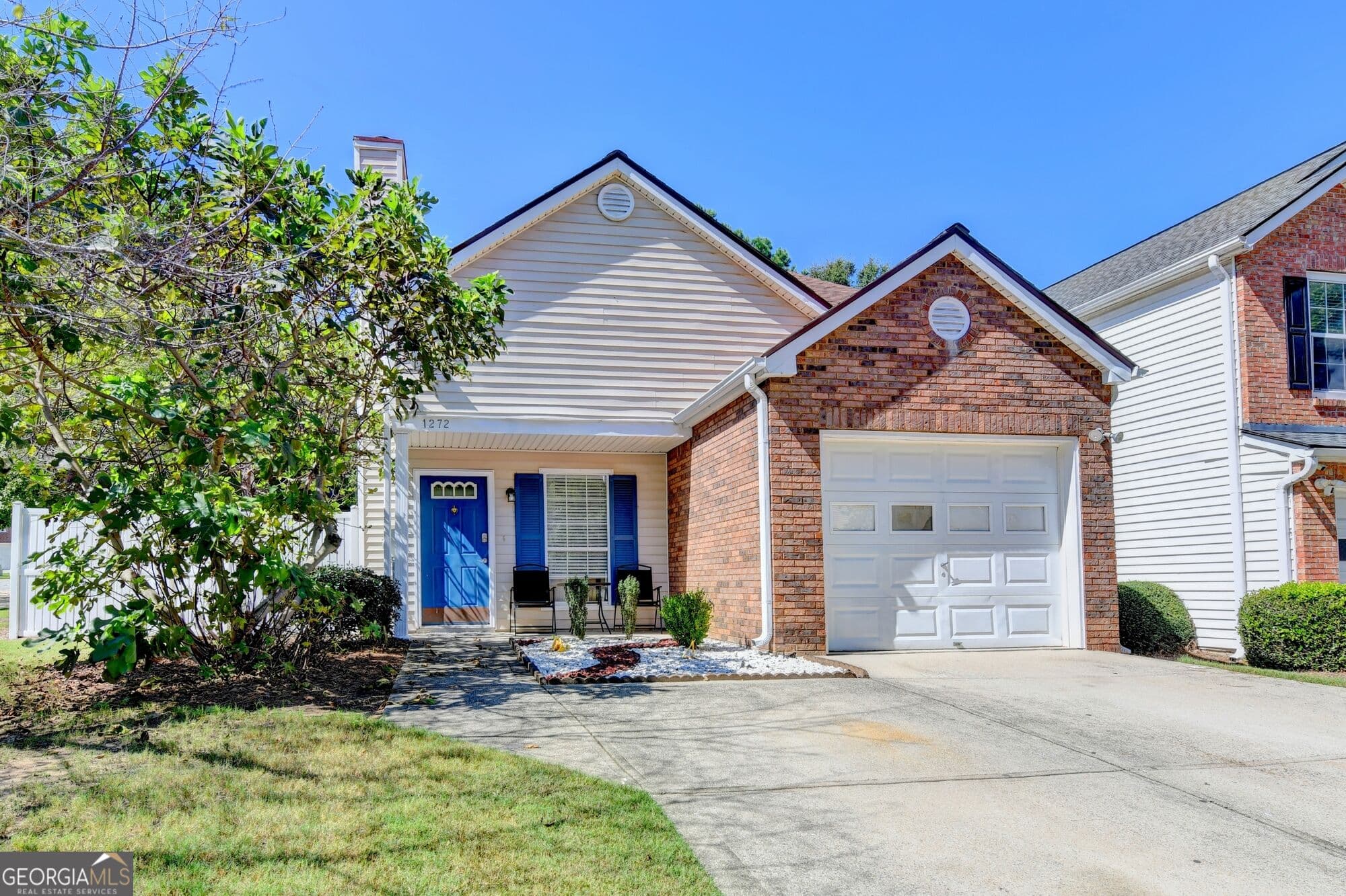 3 bedroom, 2 bathroom single family residence for sale at 1272 Parkside Club Drive, Lawrenceville, GA 30044 — photo 2
