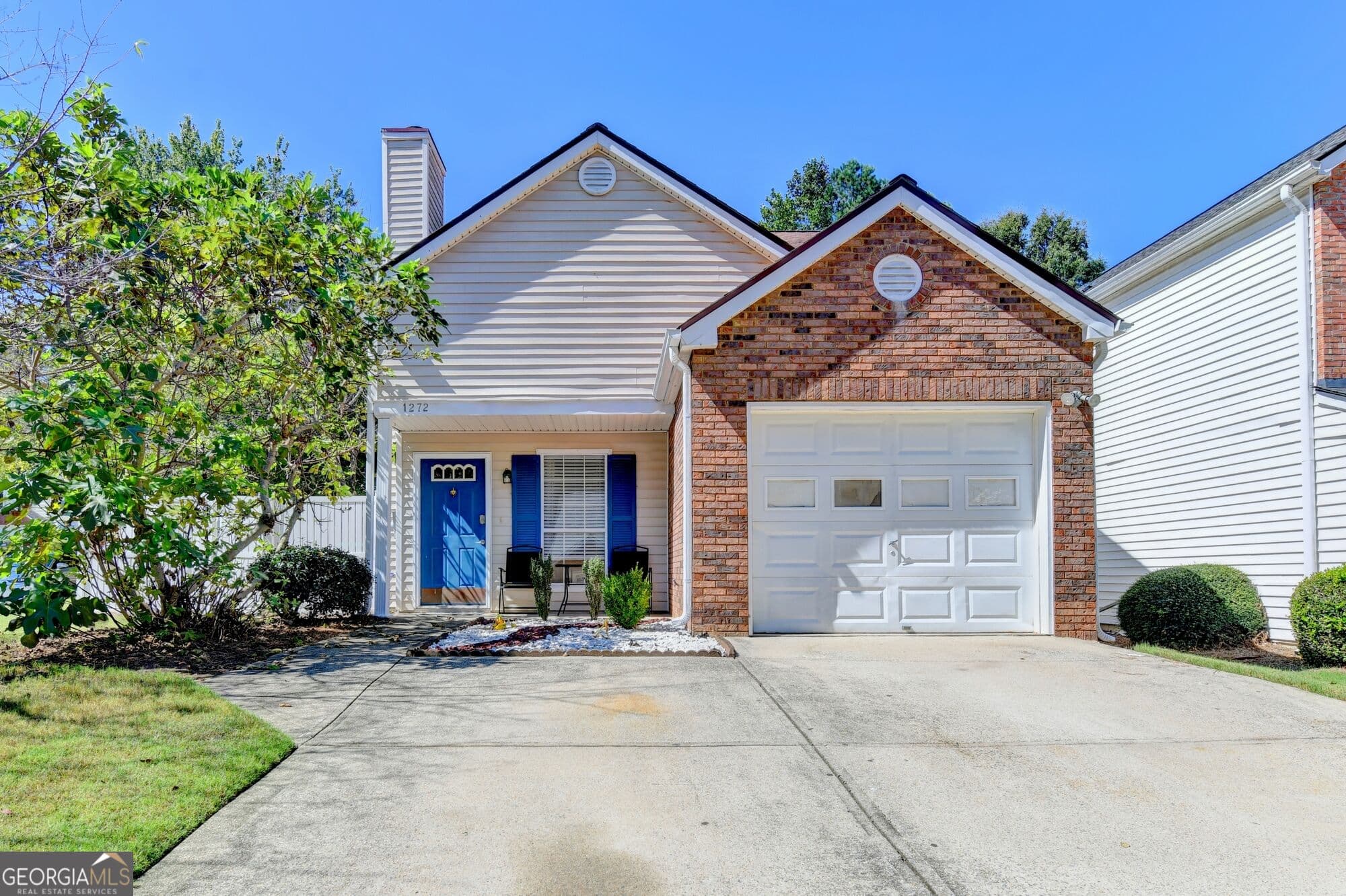 3 bedroom, 2 bathroom single family residence for sale at 1272 Parkside Club Drive, Lawrenceville, GA 30044 — photo 3