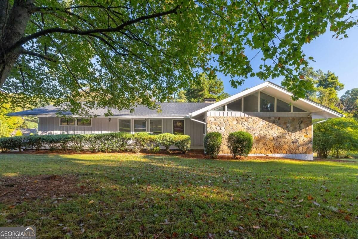 3 bedroom, 2 bathroom, 2,021 sq ft single family residence for sale at 3385 Laren Lane, Atlanta, GA 30311 — photo 1 of 13