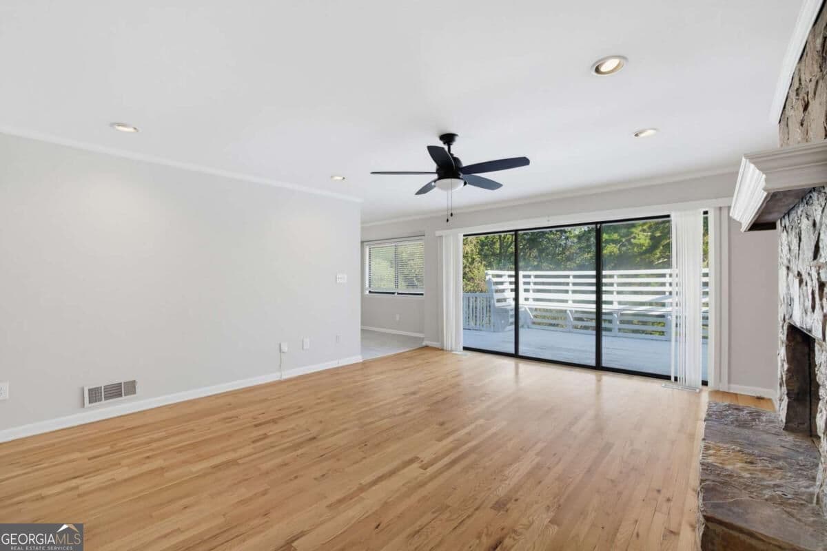 3 bedroom, 2 bathroom, 2,021 sq ft single family residence for sale at 3385 Laren Lane, Atlanta, GA 30311 — photo 5