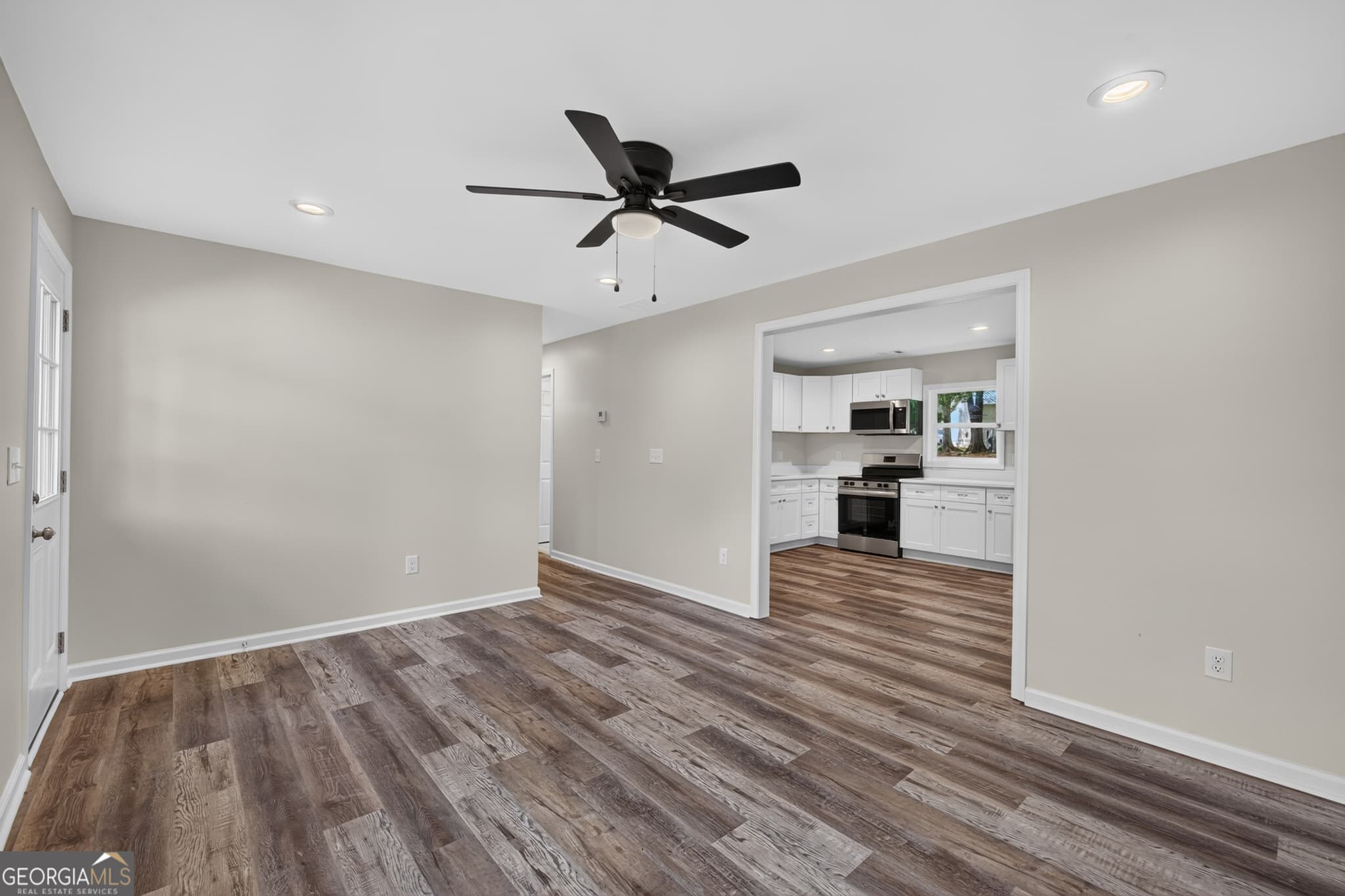 3 bedroom, 2 bathroom, 1,050 sq ft single family residence for sale at 701 Kendall Court, Monroe, GA 30655 — photo 8
