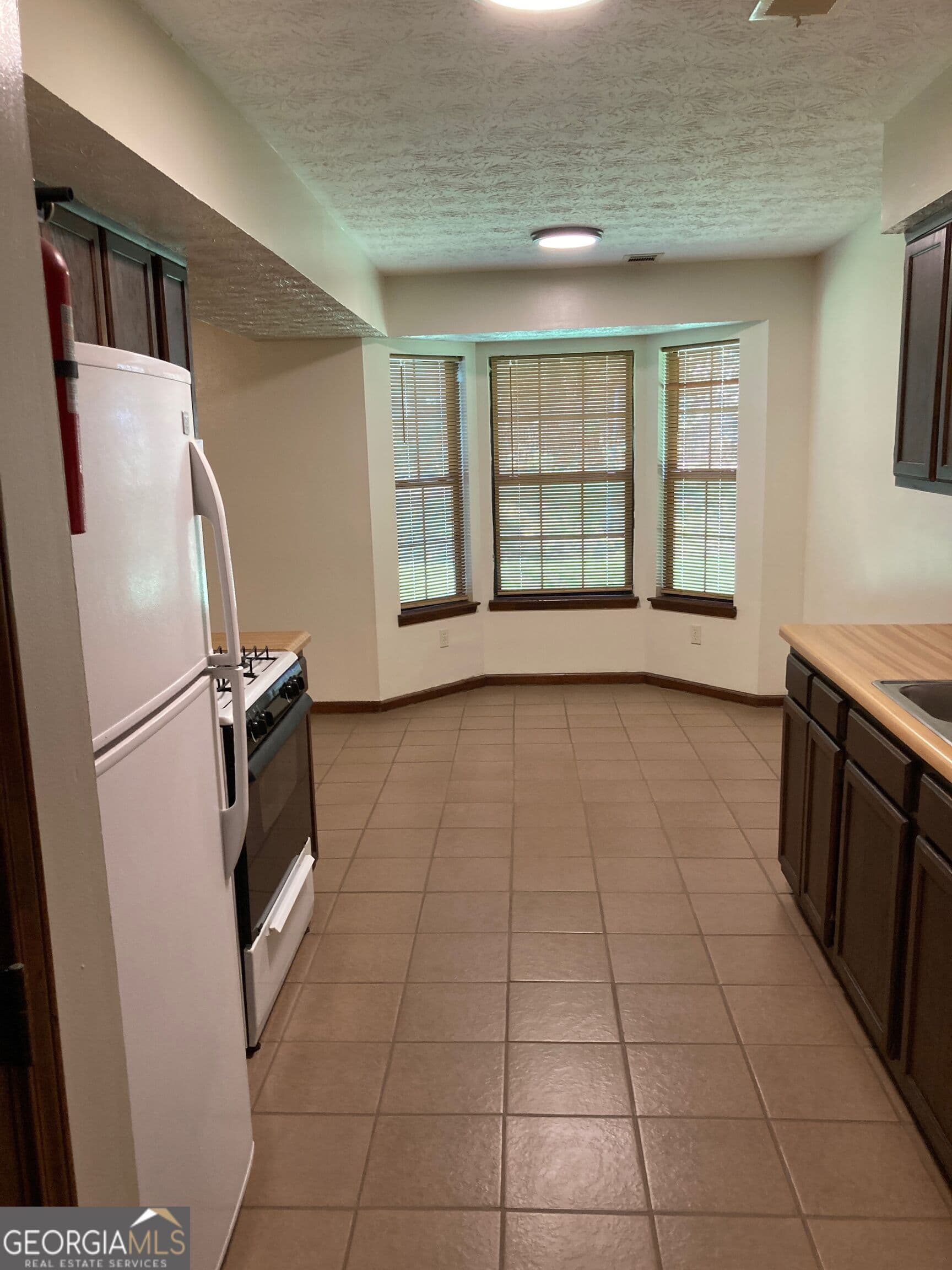 multi family,duplex for sale at 401 Riverbrook Court, Riverdale, GA 30274 — photo 7